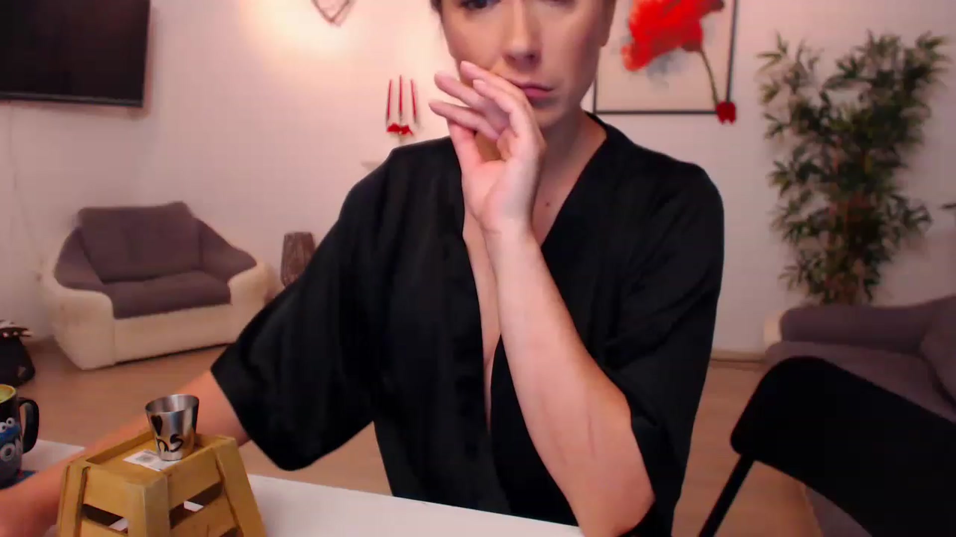 Gallery image thumbnail from PoppyNaked's myfreecams stream on, 07/16/2023, 06:12 image 17 of 20