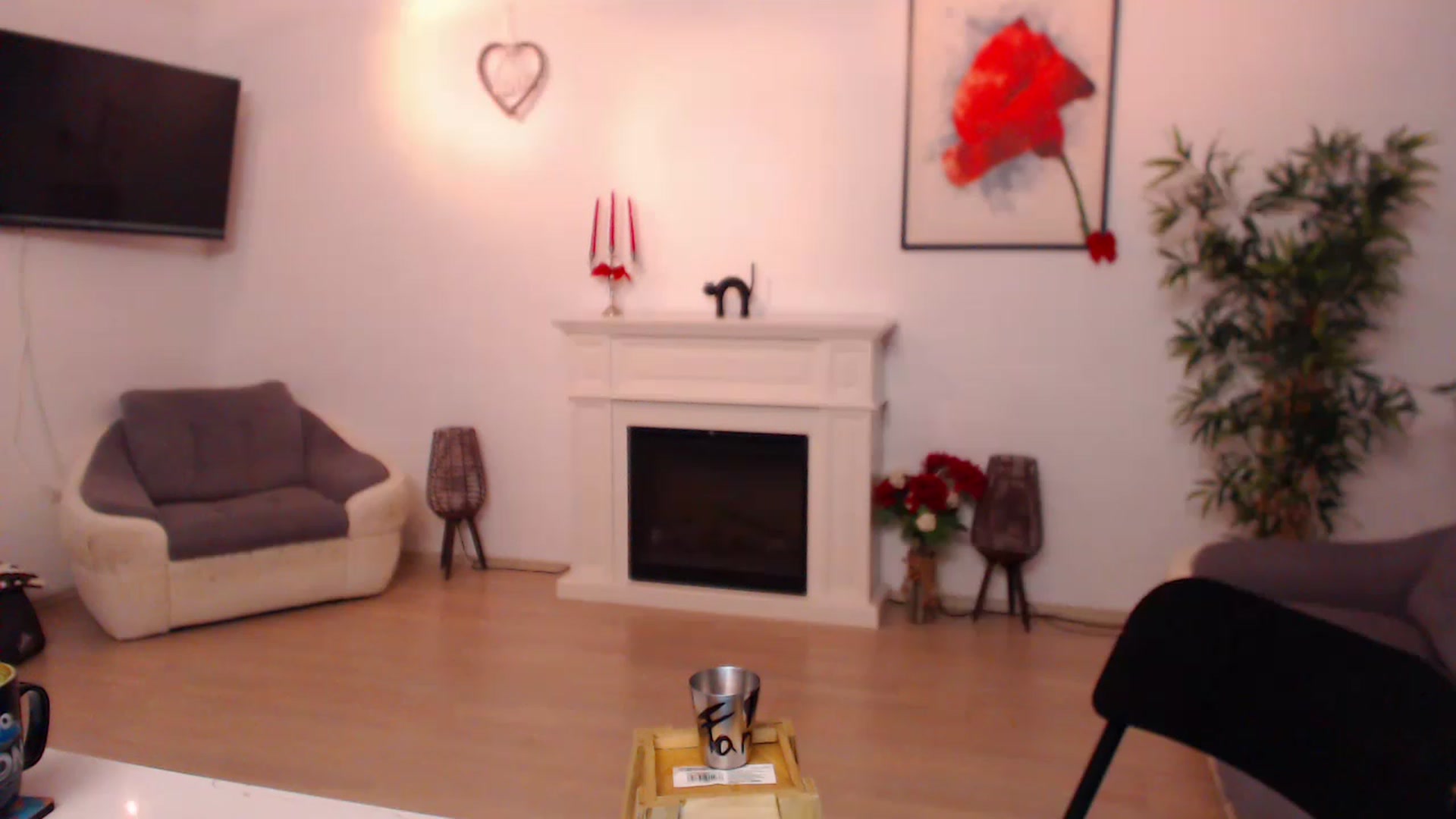 Gallery image thumbnail from PoppyNaked's myfreecams stream on, 07/16/2023, 06:12 image 16 of 20
