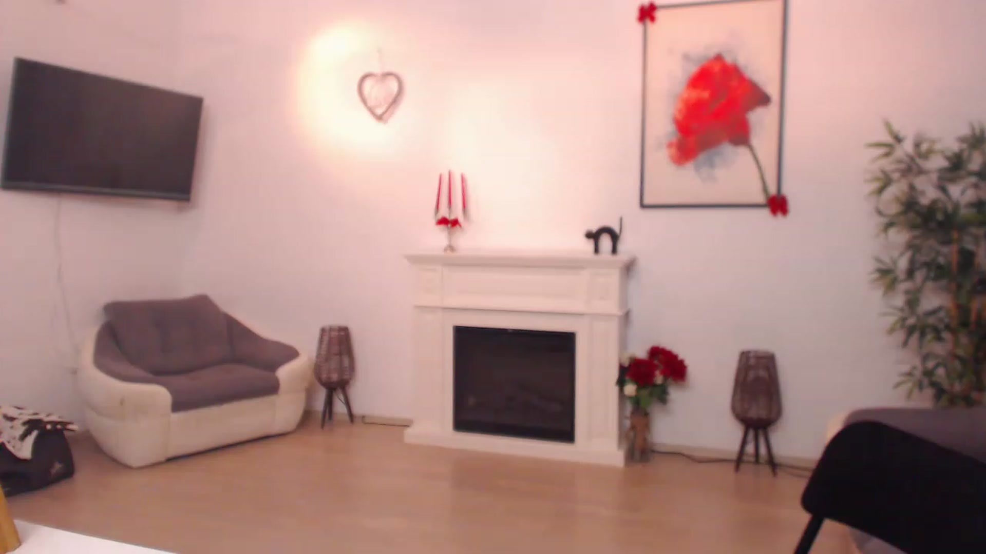 Gallery image thumbnail from PoppyNaked's myfreecams stream on, 08/12/2023, 05:34 image 10 of 20