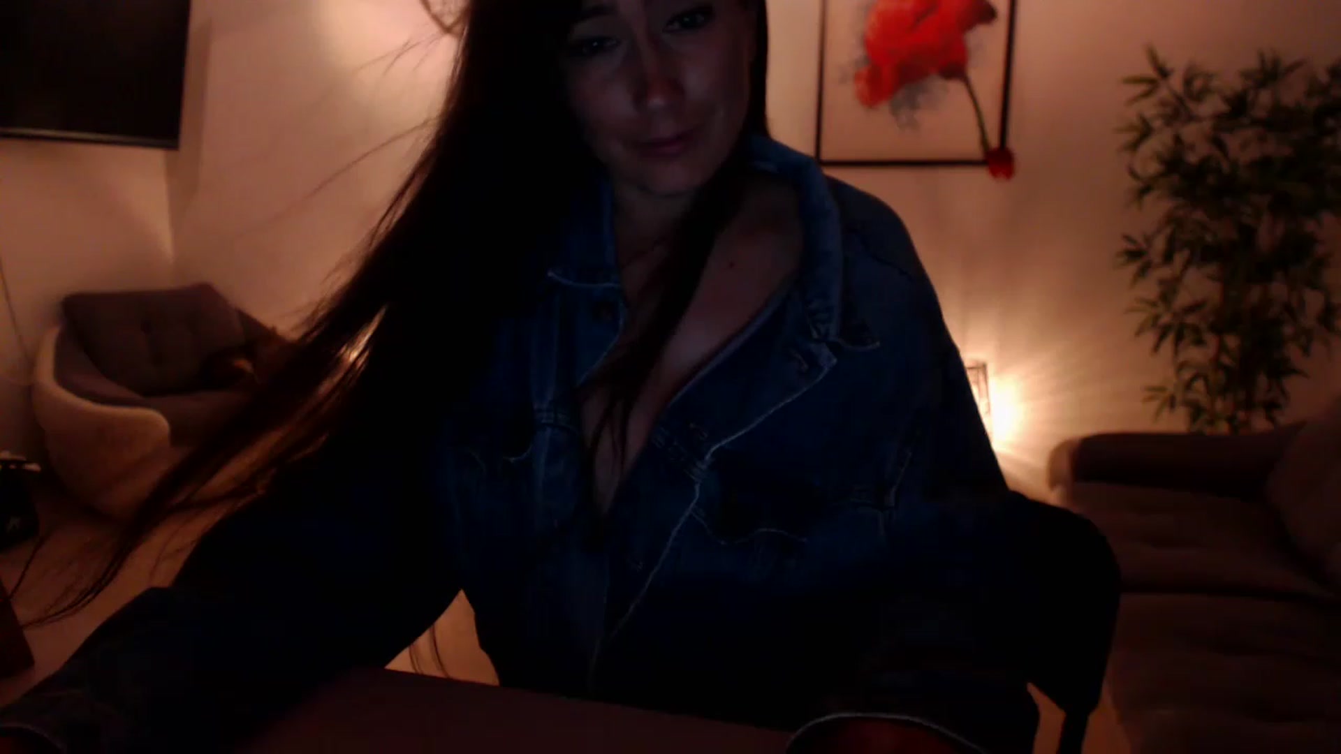 Gallery image thumbnail from PoppyNaked's myfreecams stream on, 08/12/2023, 07:32 image 12 of 20