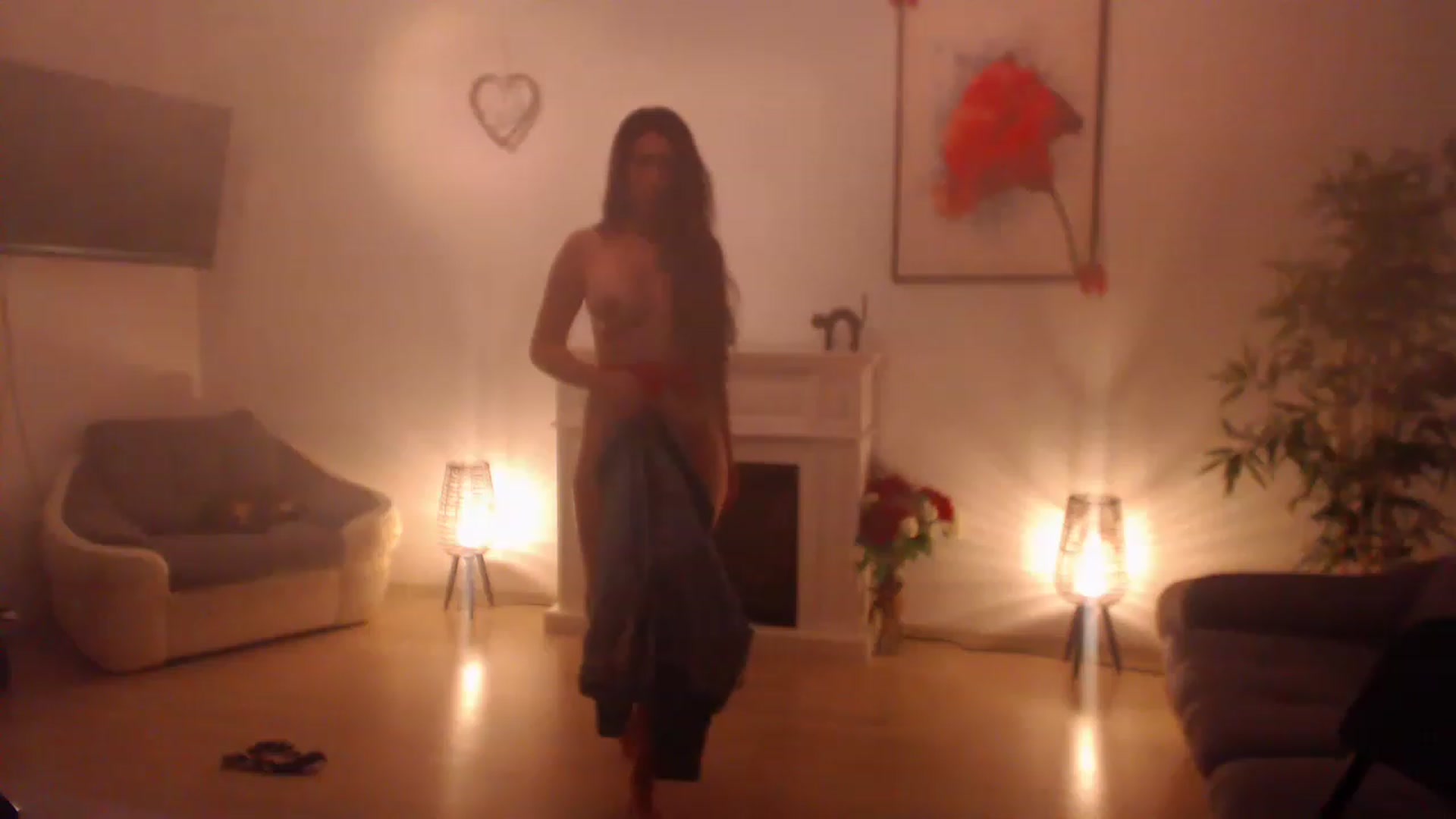 Gallery image thumbnail from PoppyNaked's myfreecams stream on, 08/14/2023, 05:59 image 12 of 20