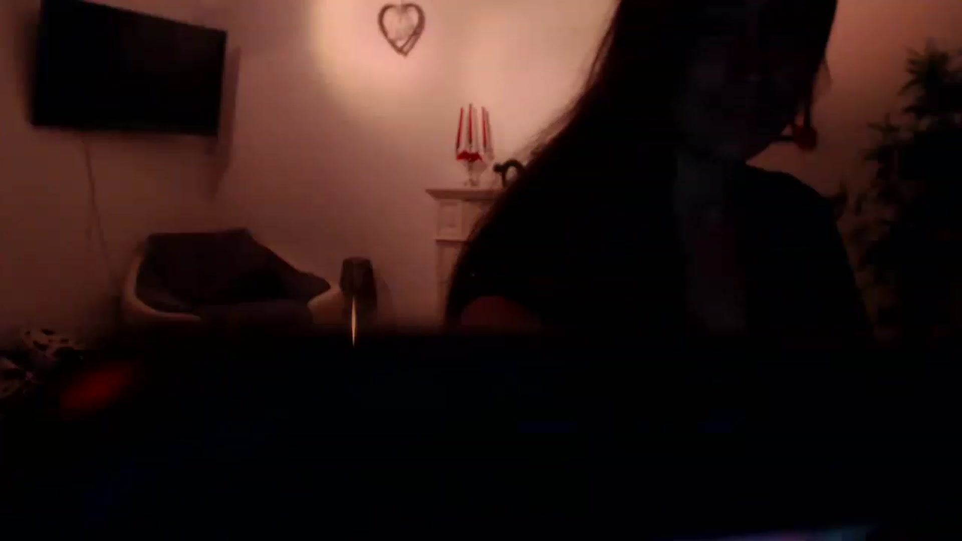 Gallery image thumbnail from PoppyNaked's myfreecams stream on, 08/27/2023, 07:31 image 8 of 20