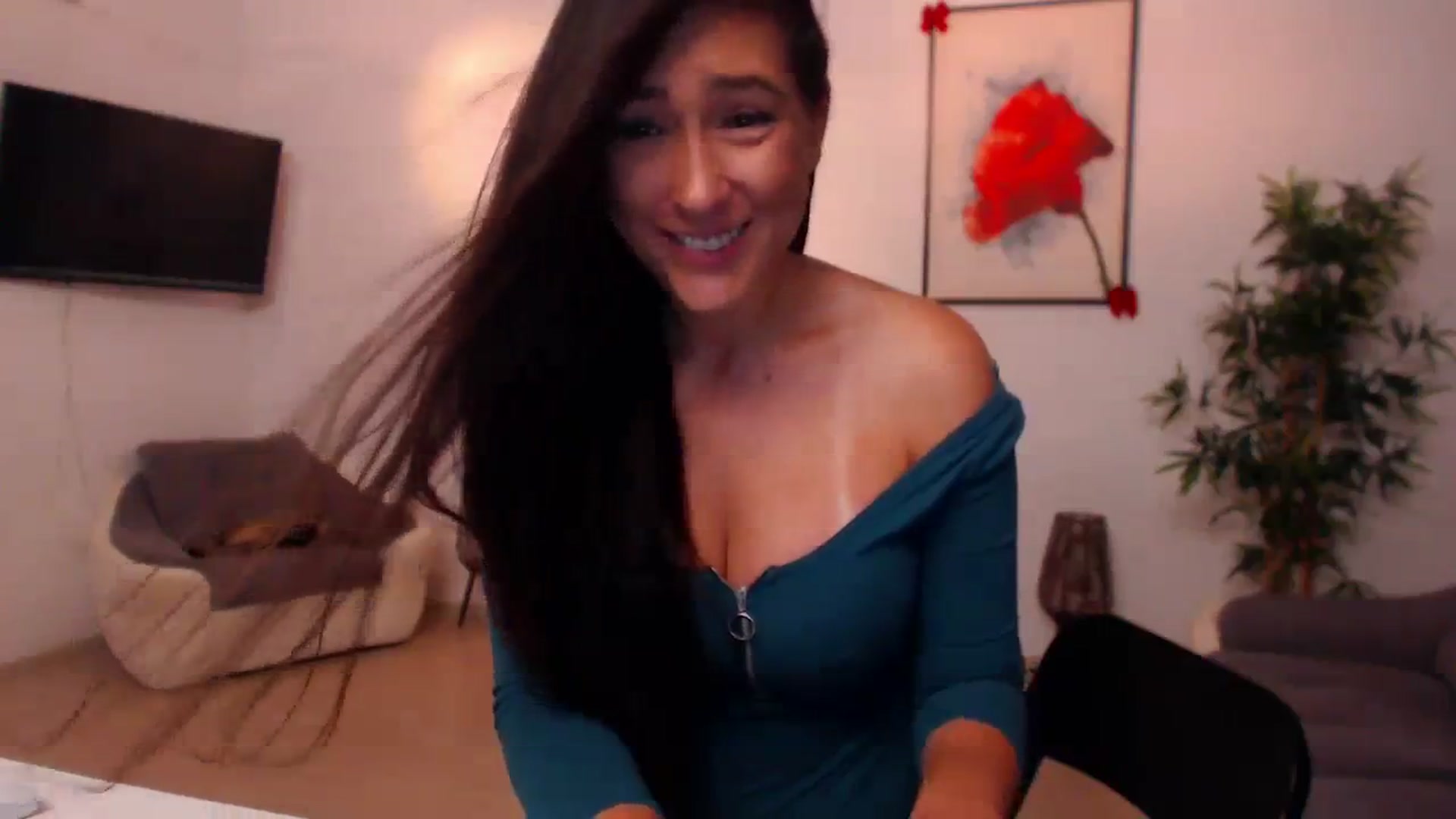 Gallery image thumbnail from PoppyNaked's myfreecams stream on, 09/09/2023, 05:58 image 15 of 20