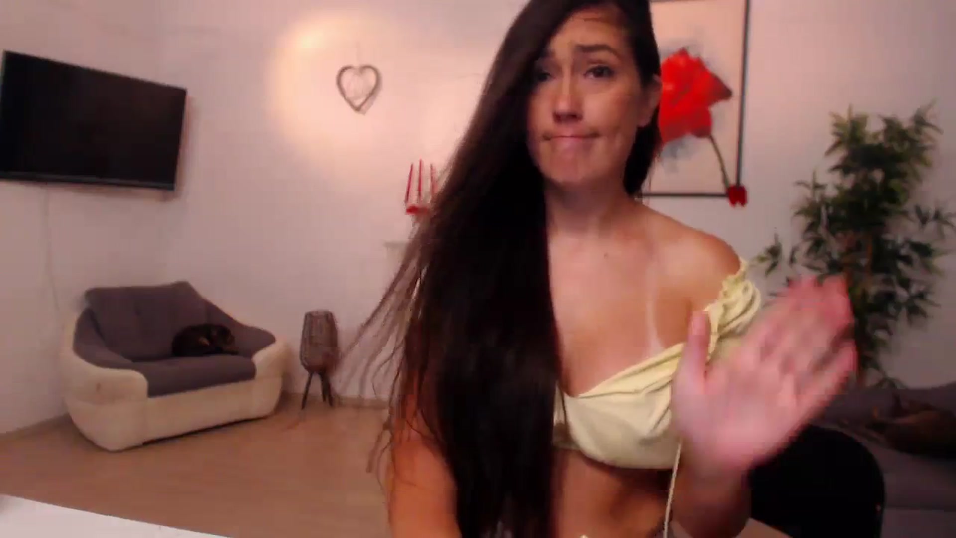 Gallery image thumbnail from PoppyNaked's myfreecams stream on, 09/10/2023, 05:45 image 19 of 20