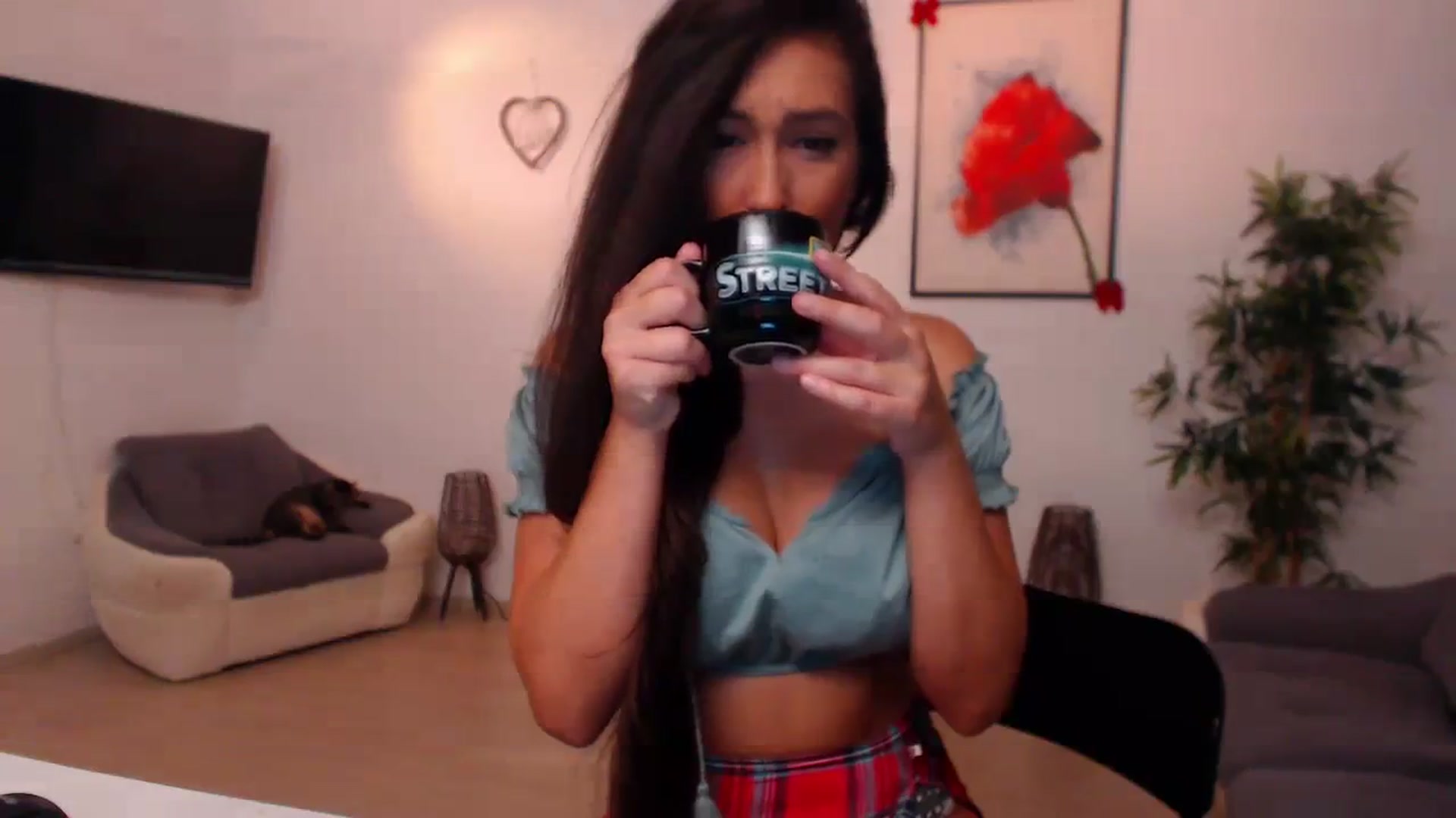 Gallery image thumbnail from PoppyNaked's myfreecams stream on, 09/15/2023, 04:42 image 6 of 20