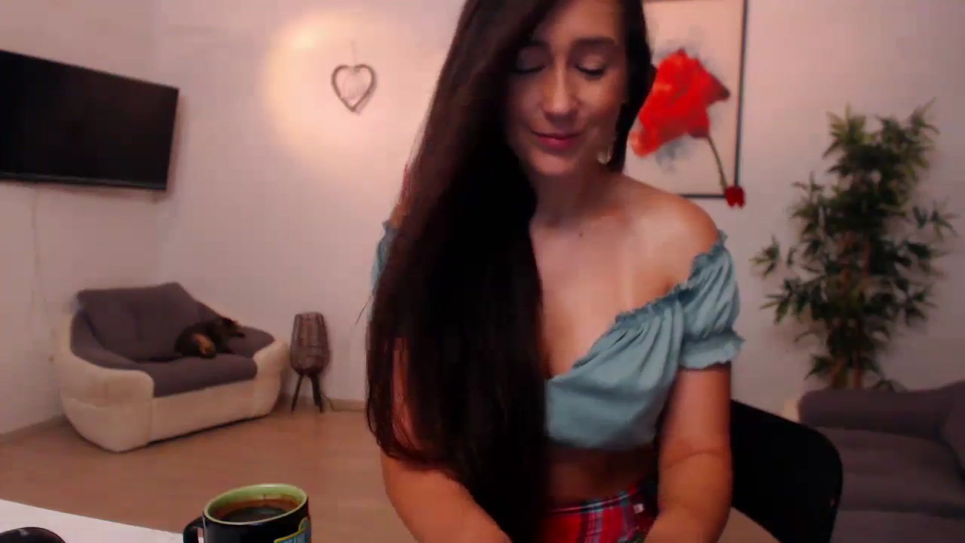 Gallery image thumbnail from PoppyNaked's myfreecams stream on, 09/15/2023, 04:42 image 3 of 20