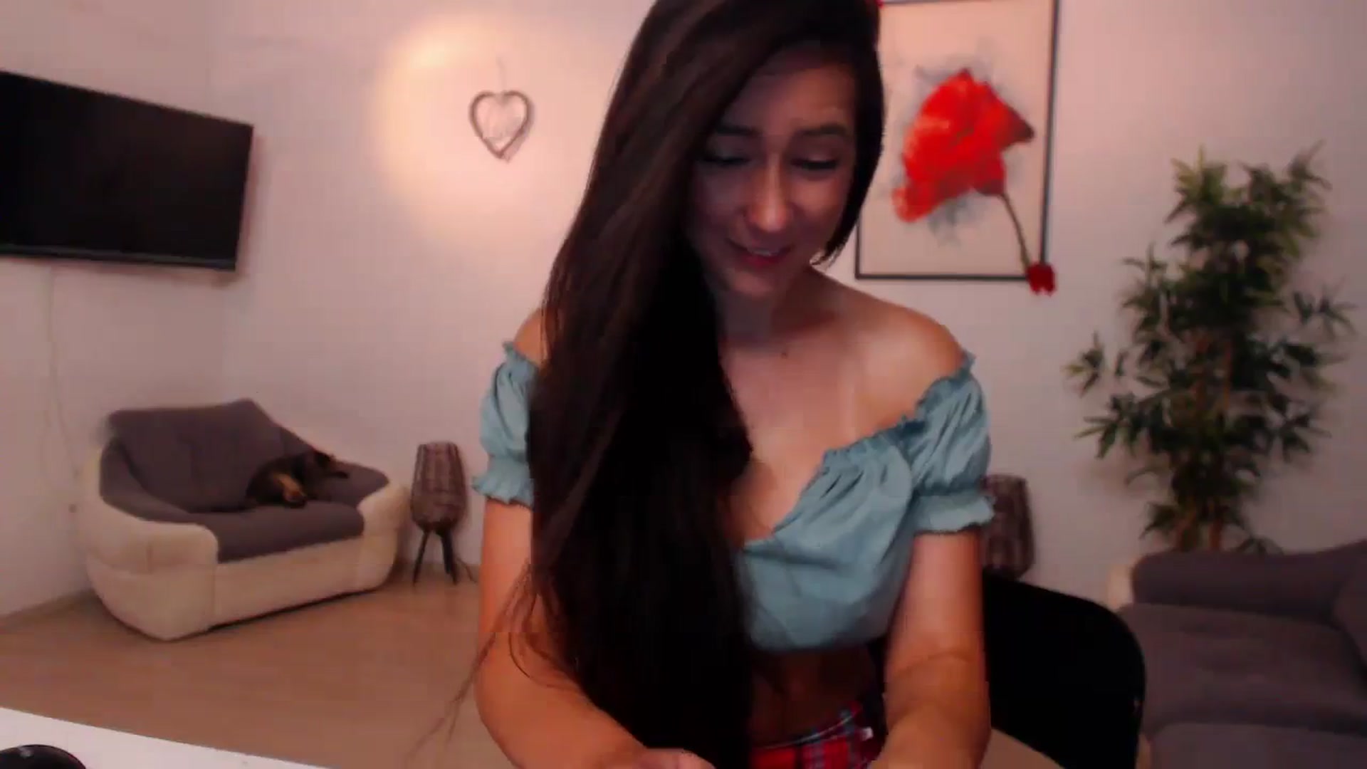 Gallery image thumbnail from PoppyNaked's myfreecams stream on, 09/15/2023, 04:42 image 7 of 20