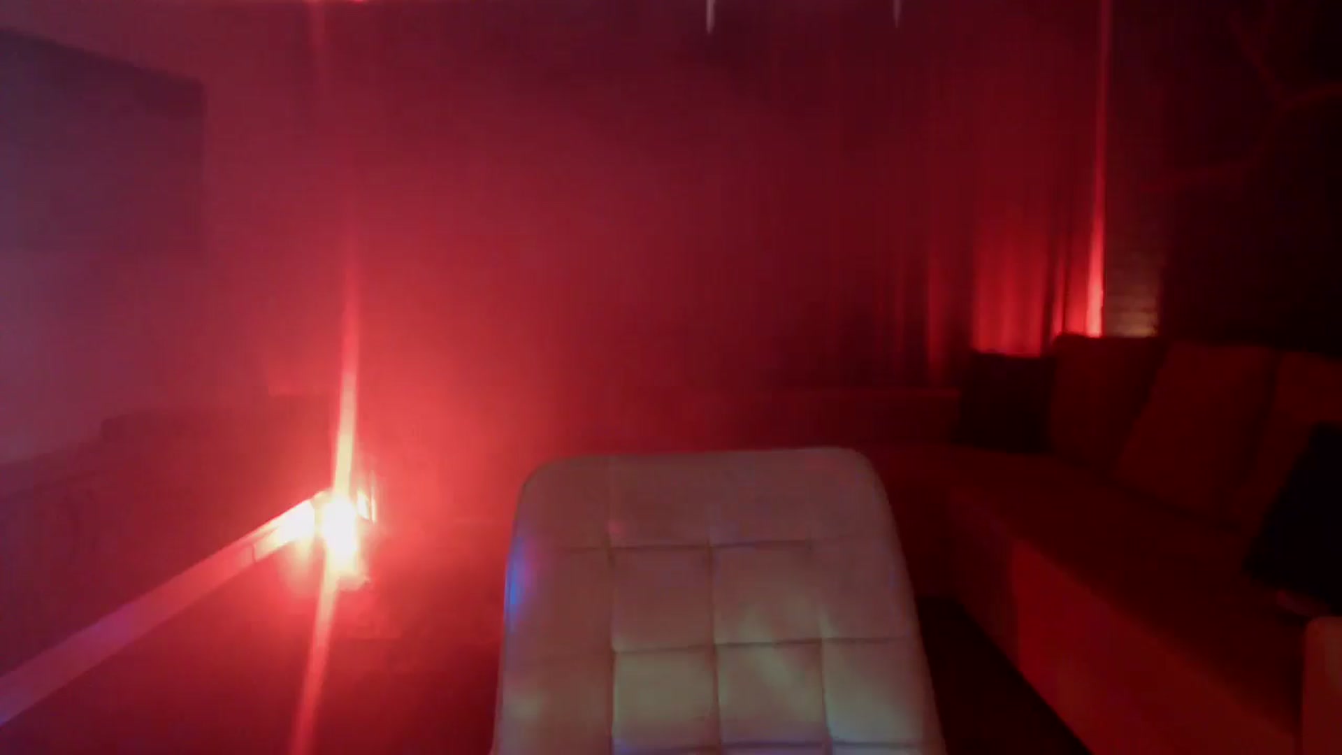 Gallery image thumbnail from PoppyNaked's myfreecams stream on, 05/07/2025, 07:29 image 10 of 20