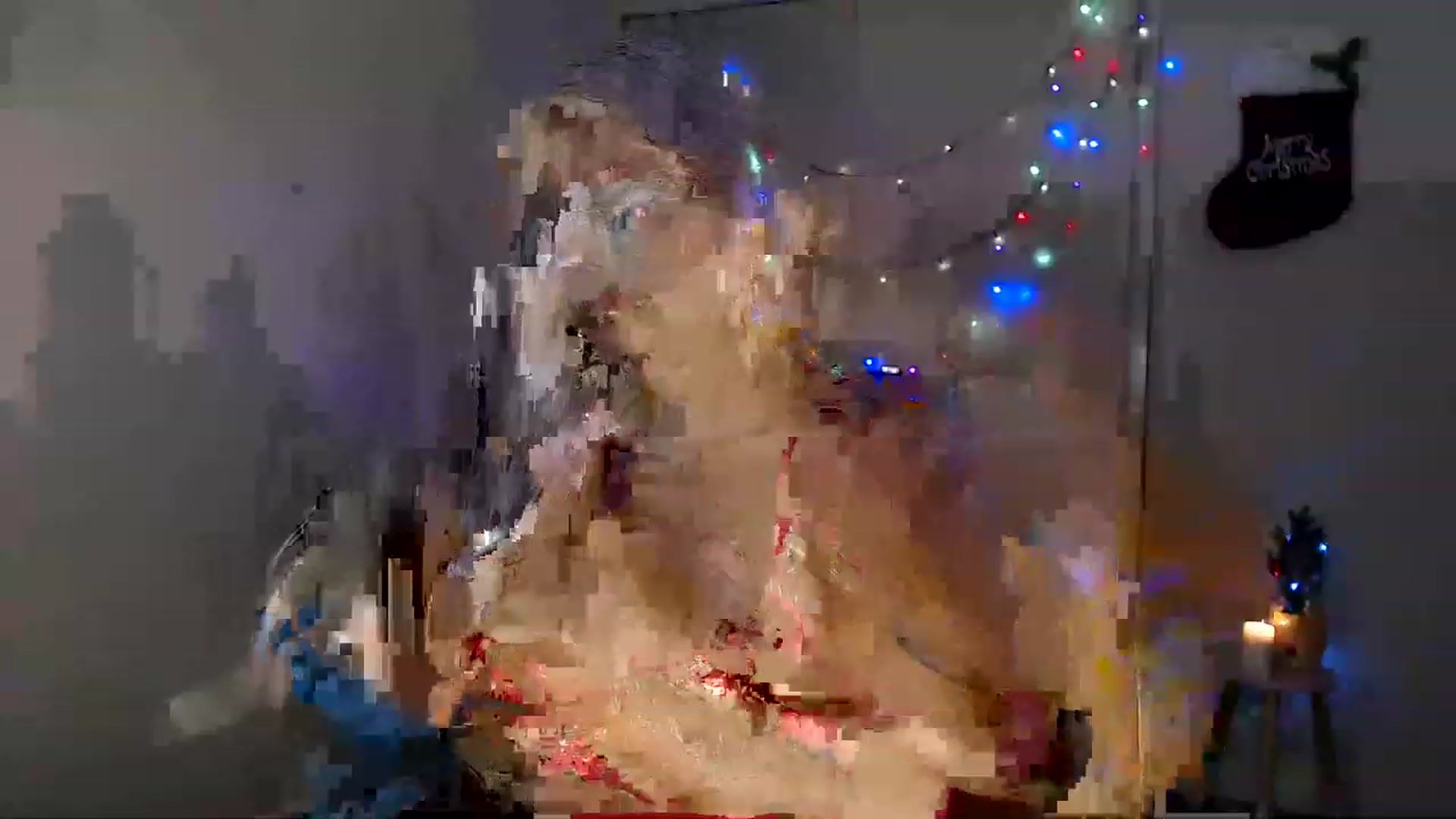 Gallery image thumbnail from Poppy_king's myfreecams stream on, 12/10/2022, 14:07 image 11 of 20