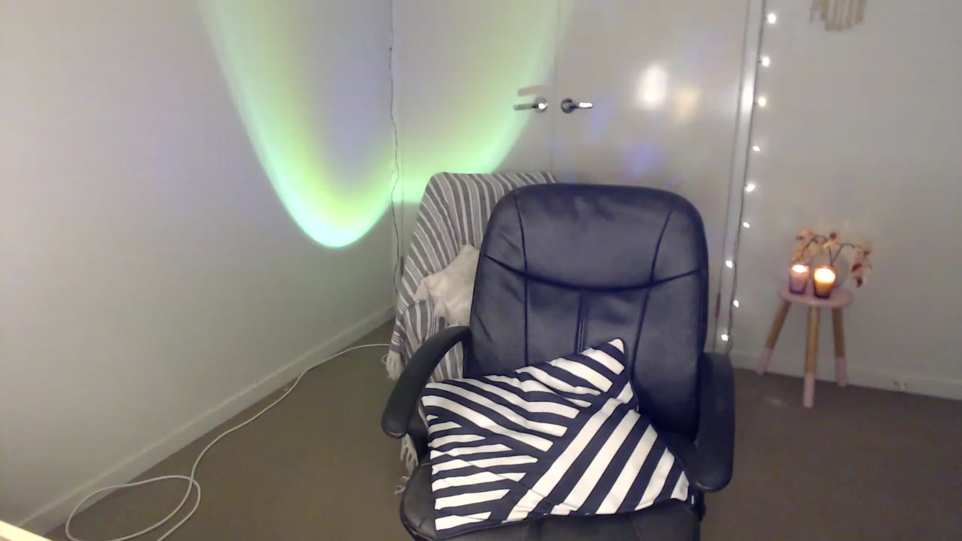 Gallery image thumbnail from Poppy_king's myfreecams stream on, 01/15/2023, 13:41 image 20 of 20