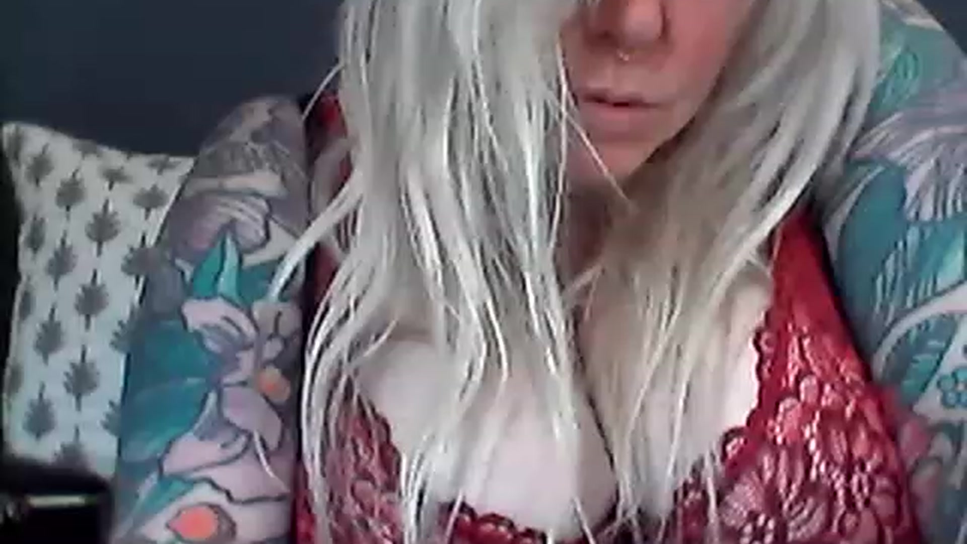 Gallery image thumbnail from Poppymoonbeam's myfreecams stream on, 03/24/2023, 11:12 image 13 of 20