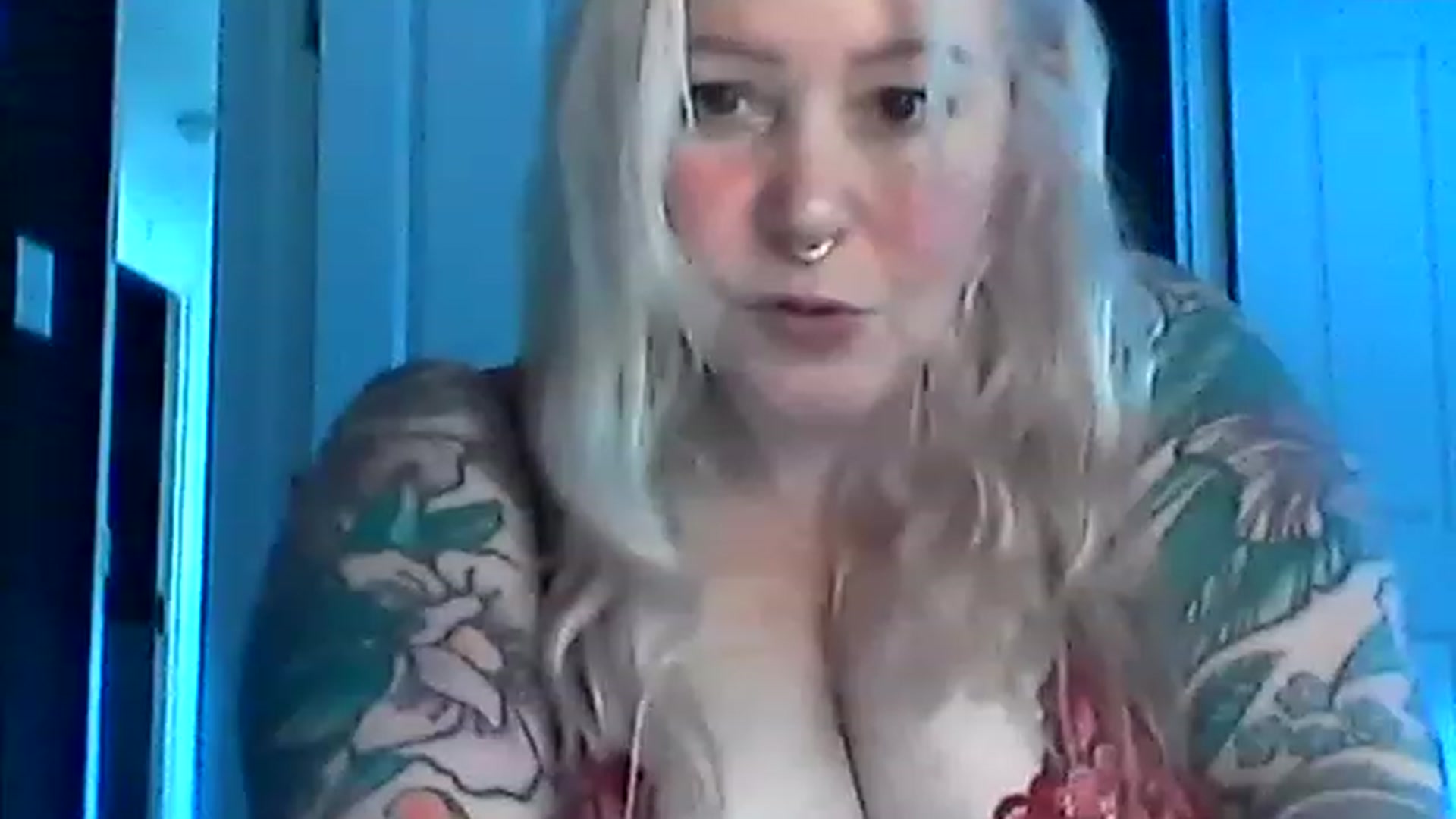 Gallery image thumbnail from Popsraven's myfreecams stream on, 05/13/2023, 12:37 image 5 of 20