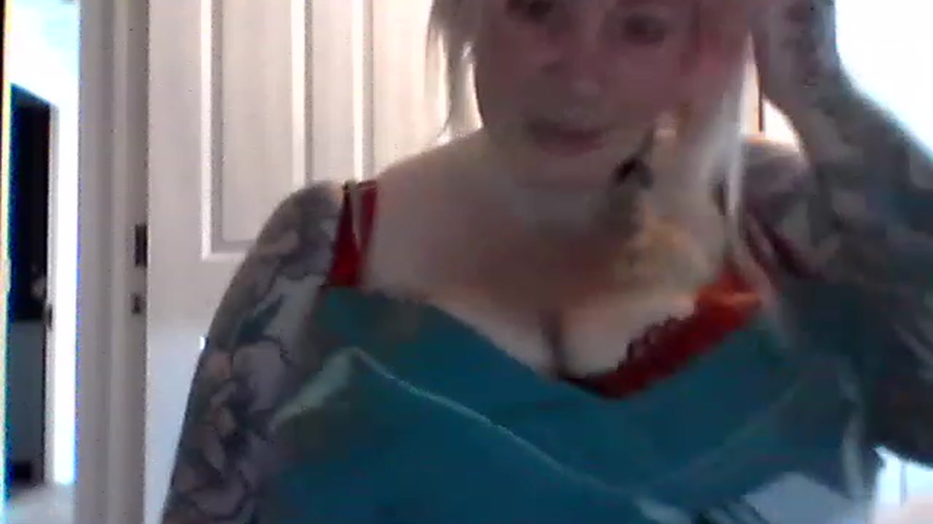 Gallery image thumbnail from Popsraven's myfreecams stream on, 07/18/2023, 11:02 image 17 of 20