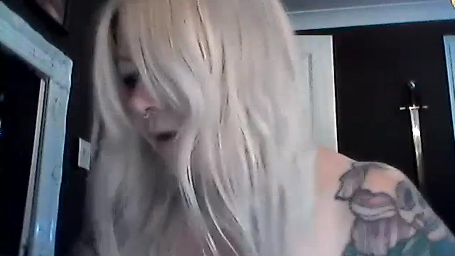 Gallery image thumbnail from Popsraven's myfreecams stream on, 10/06/2023, 11:29 image 4 of 20