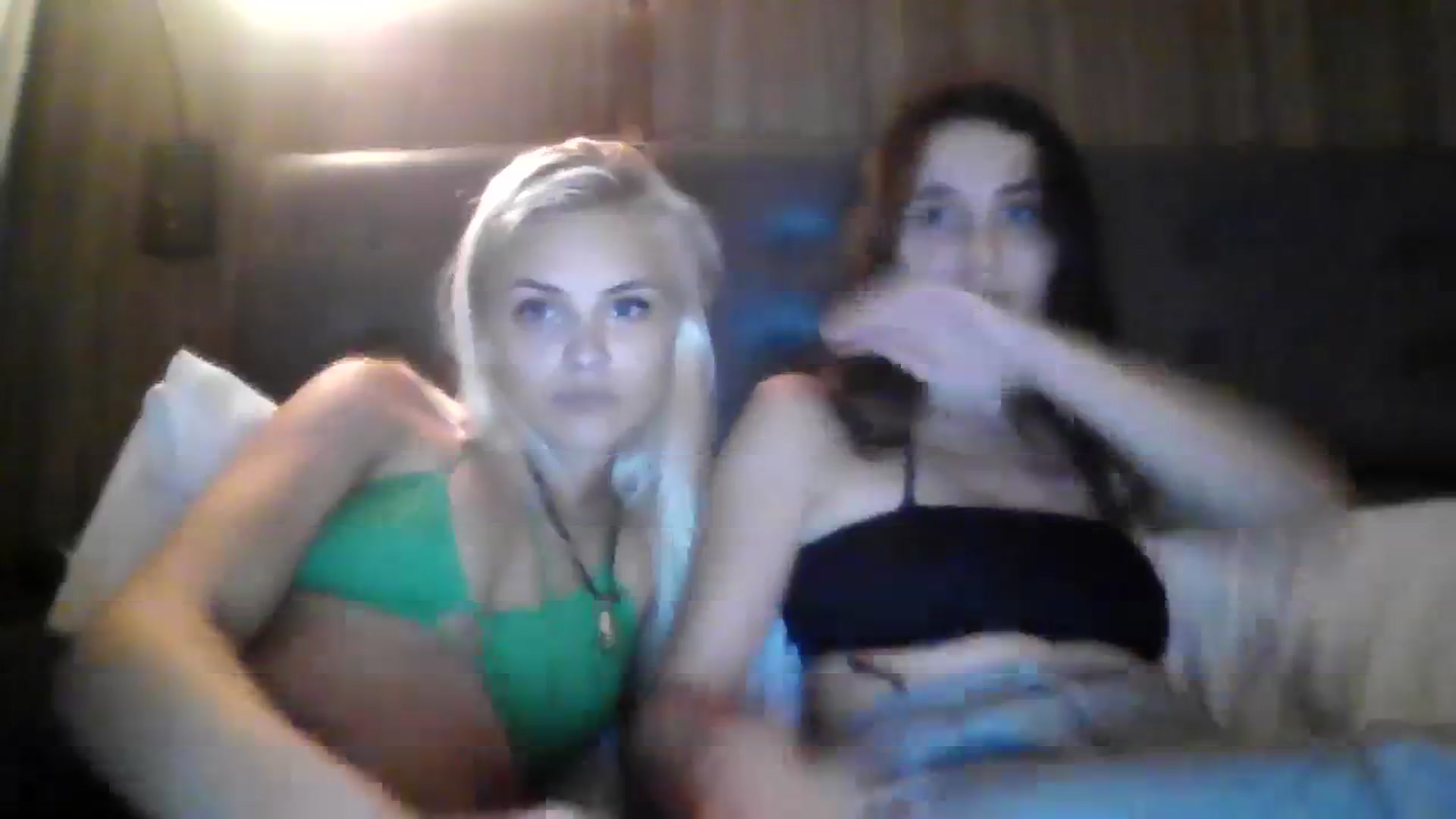 Gallery image thumbnail from Porsha6996's myfreecams stream on, 02/21/2024, 15:03 image 19 of 20