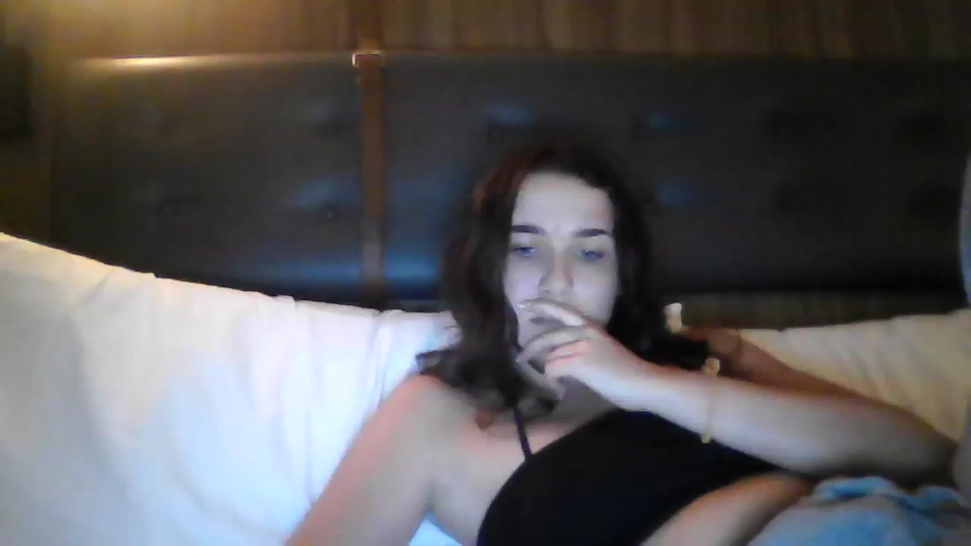 Gallery image thumbnail from Porsha6996's myfreecams stream on, 02/21/2024, 15:03 image 4 of 20