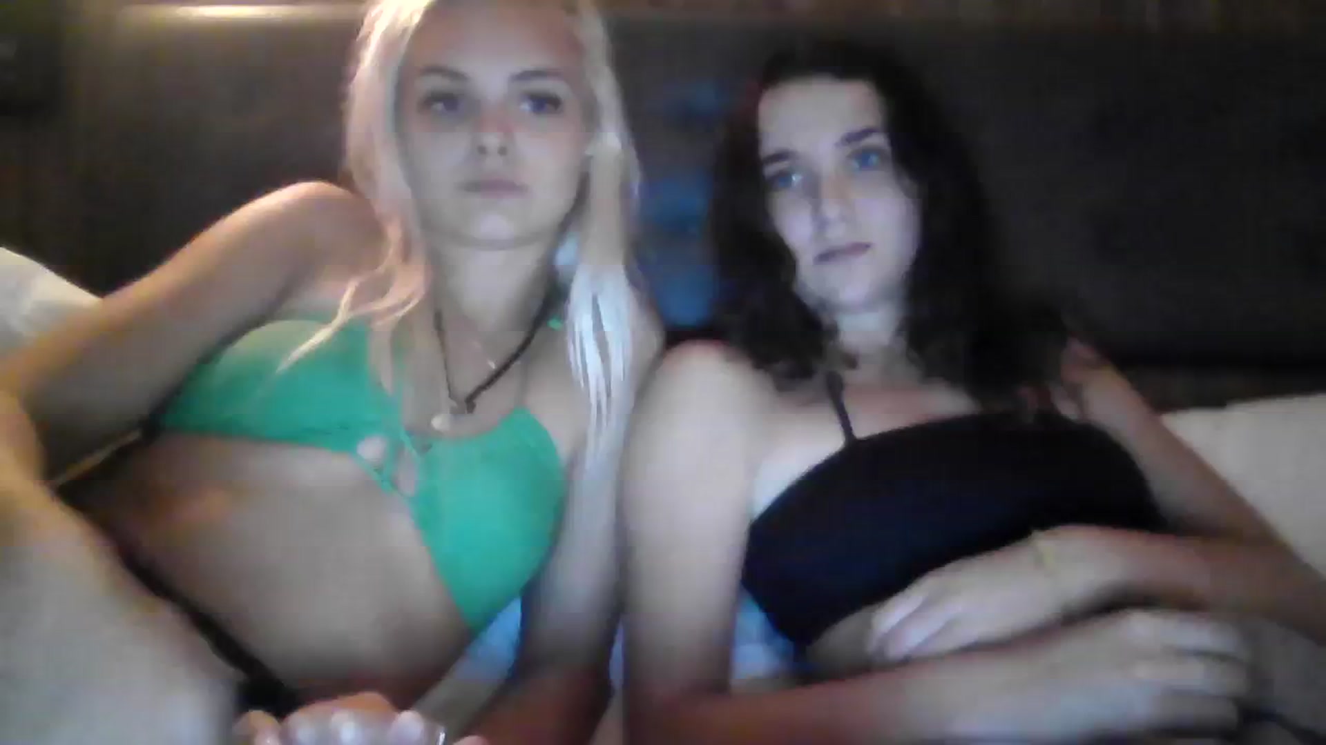 Gallery image thumbnail from Porsha6996's myfreecams stream on, 02/21/2024, 15:03 image 12 of 20