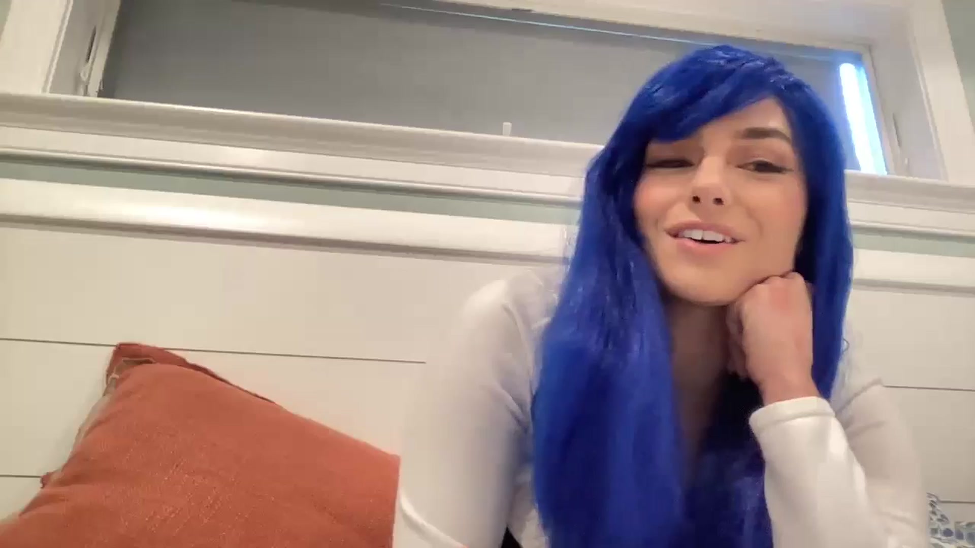 Gallery image thumbnail from PosiePleases's myfreecams stream on, 11/13/2024, 19:57 image 15 of 20