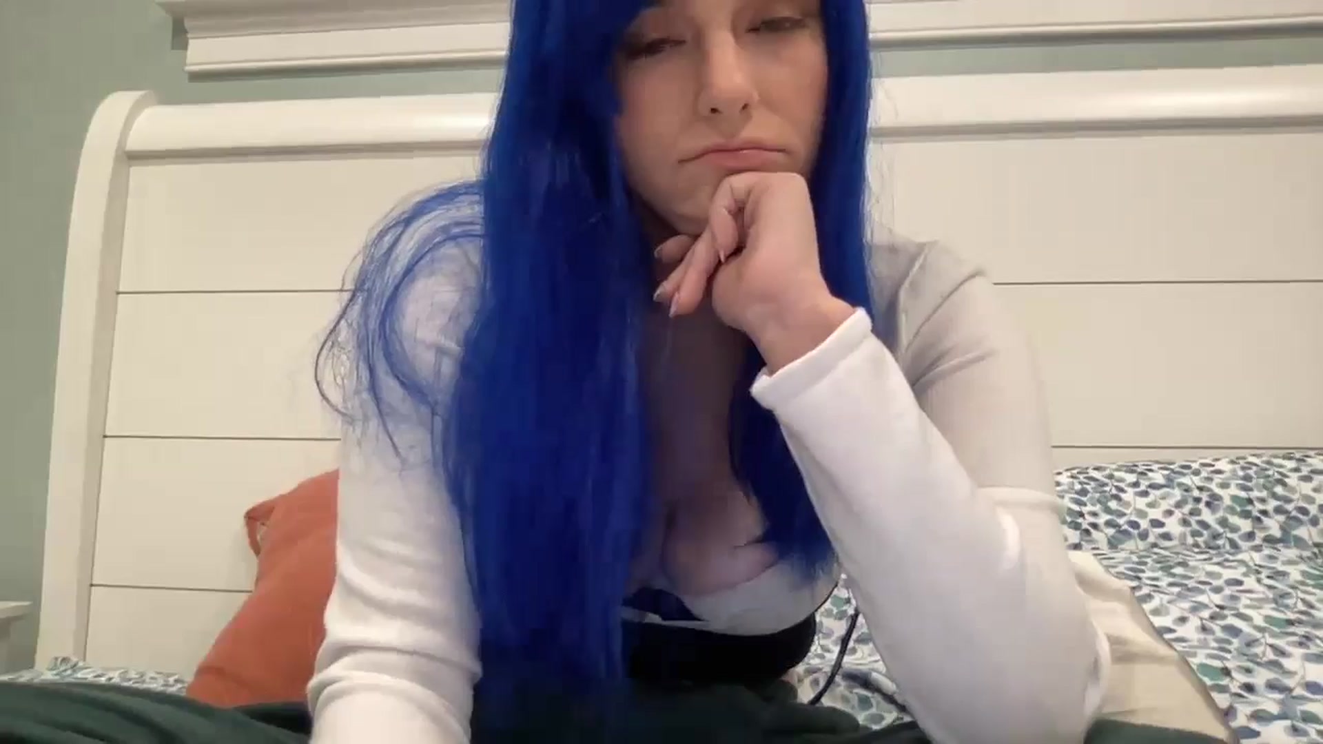 Gallery image thumbnail from PosiePleases's myfreecams stream on, 11/14/2024, 02:36 image 9 of 20