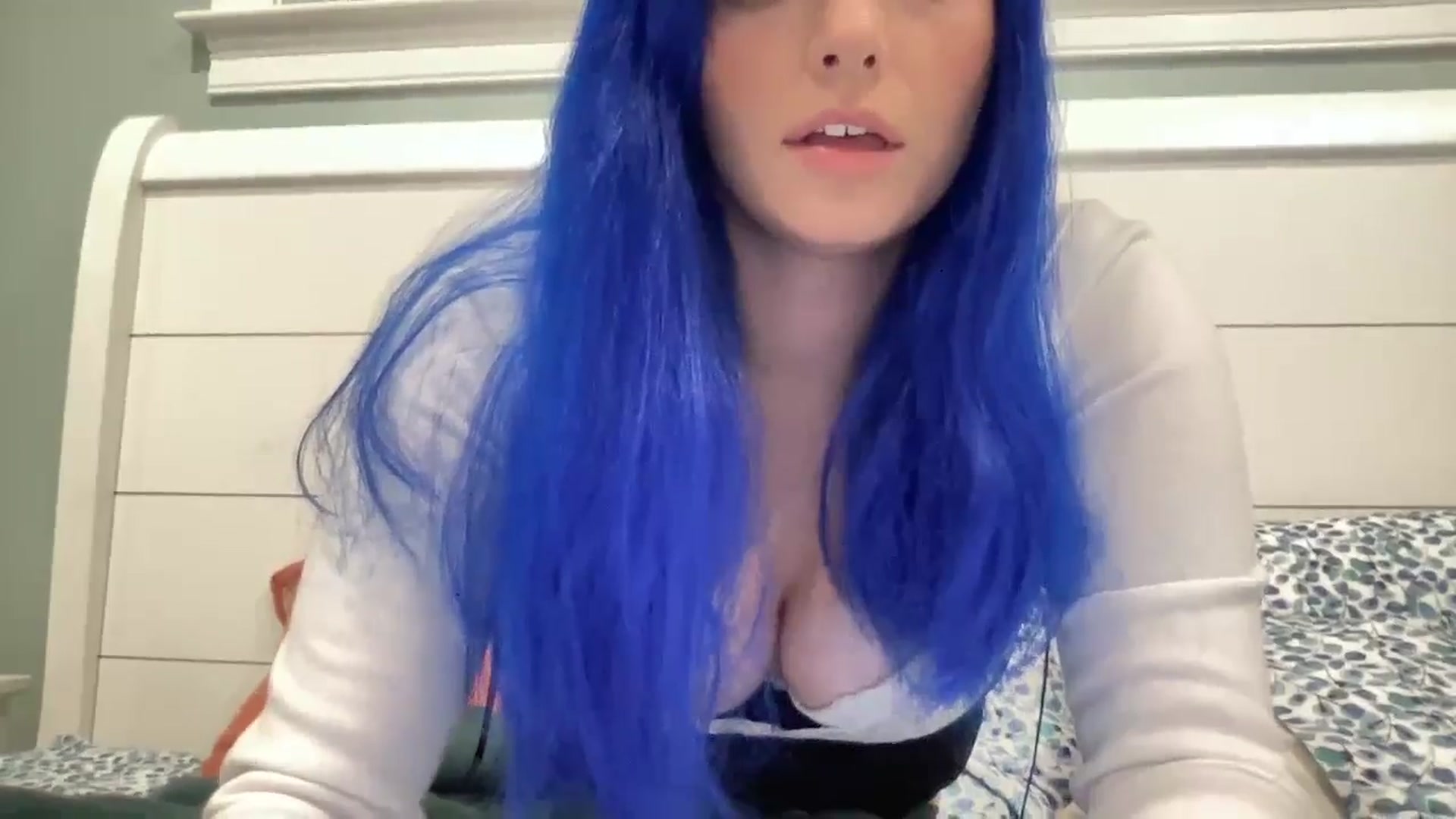 Gallery image thumbnail from PosiePleases's myfreecams stream on, 11/14/2024, 02:36 image 2 of 20