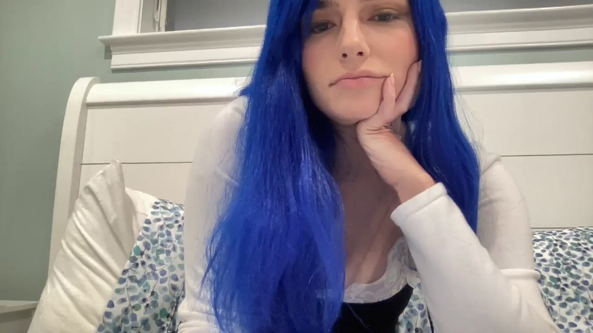 Gallery image thumbnail from PosiePleases's myfreecams stream on, 11/14/2024, 03:12 image 18 of 20