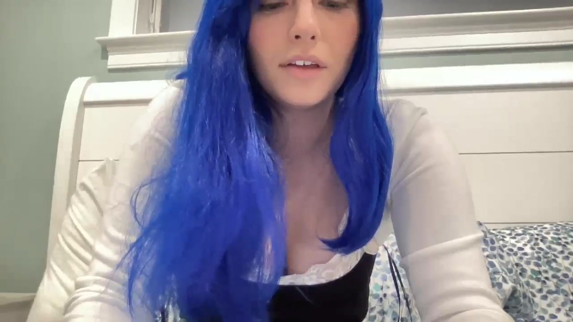 Gallery image thumbnail from PosiePleases's myfreecams stream on, 11/14/2024, 03:12 image 15 of 20