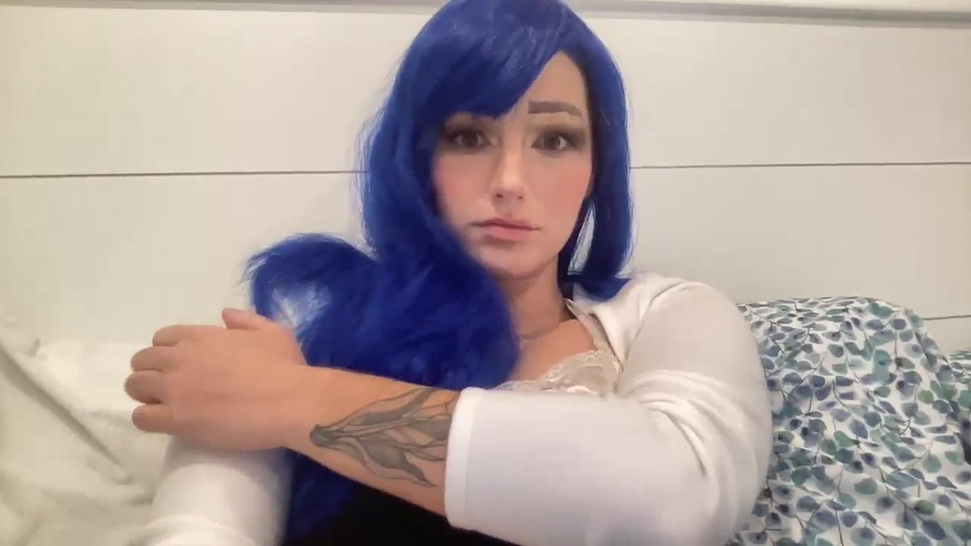 Gallery image thumbnail from PosiePleases's myfreecams stream on, 11/14/2024, 20:02 image 10 of 20