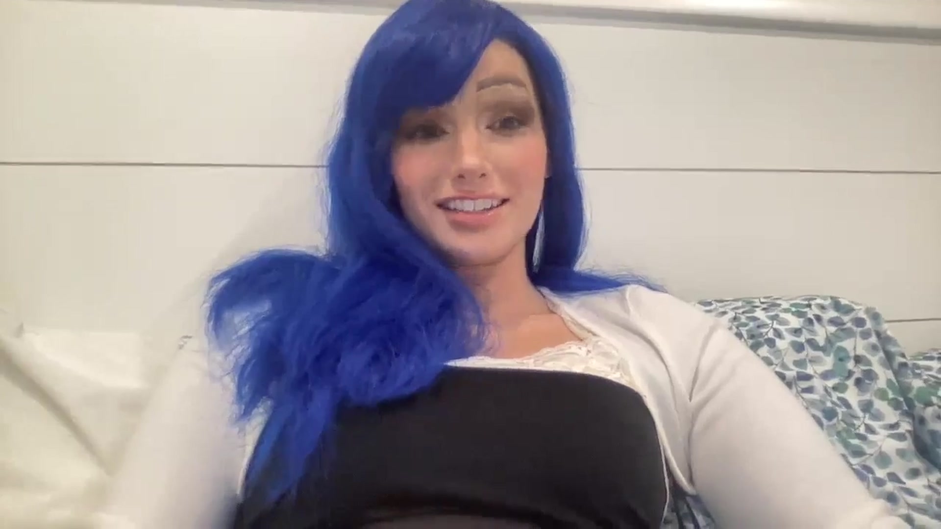 Gallery image thumbnail from PosiePleases's myfreecams stream on, 11/14/2024, 20:02 image 7 of 20