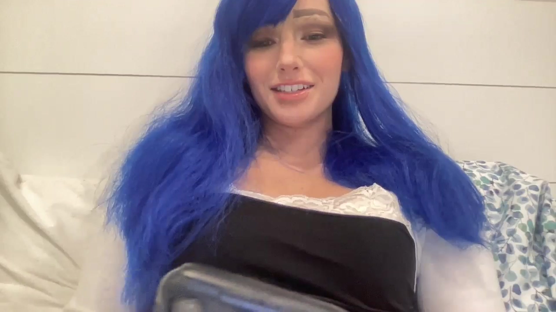 Gallery image thumbnail from PosiePleases's myfreecams stream on, 11/14/2024, 20:02 image 2 of 20