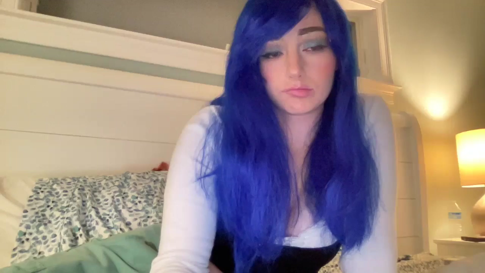 Gallery image thumbnail from PosiePleases's myfreecams stream on, 11/14/2024, 22:43 image 1 of 20