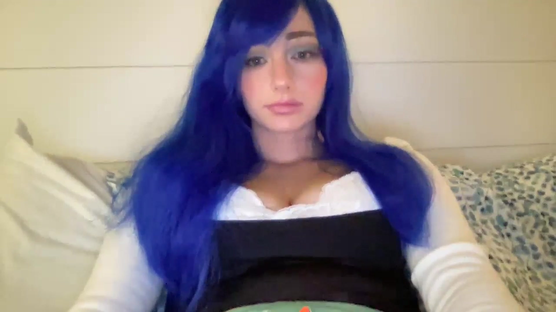 Gallery image thumbnail from PosiePleases's myfreecams stream on, 11/14/2024, 22:43 image 19 of 20
