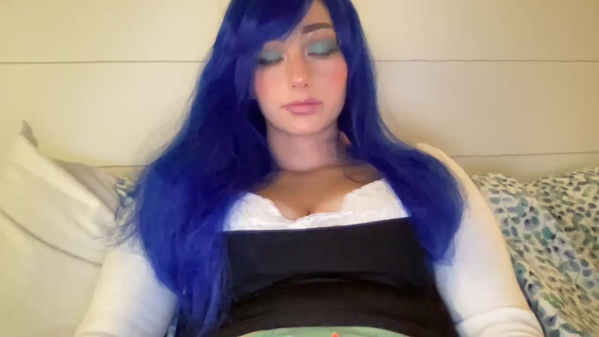 Gallery image thumbnail from PosiePleases's myfreecams stream on, 11/14/2024, 22:43 image 16 of 20
