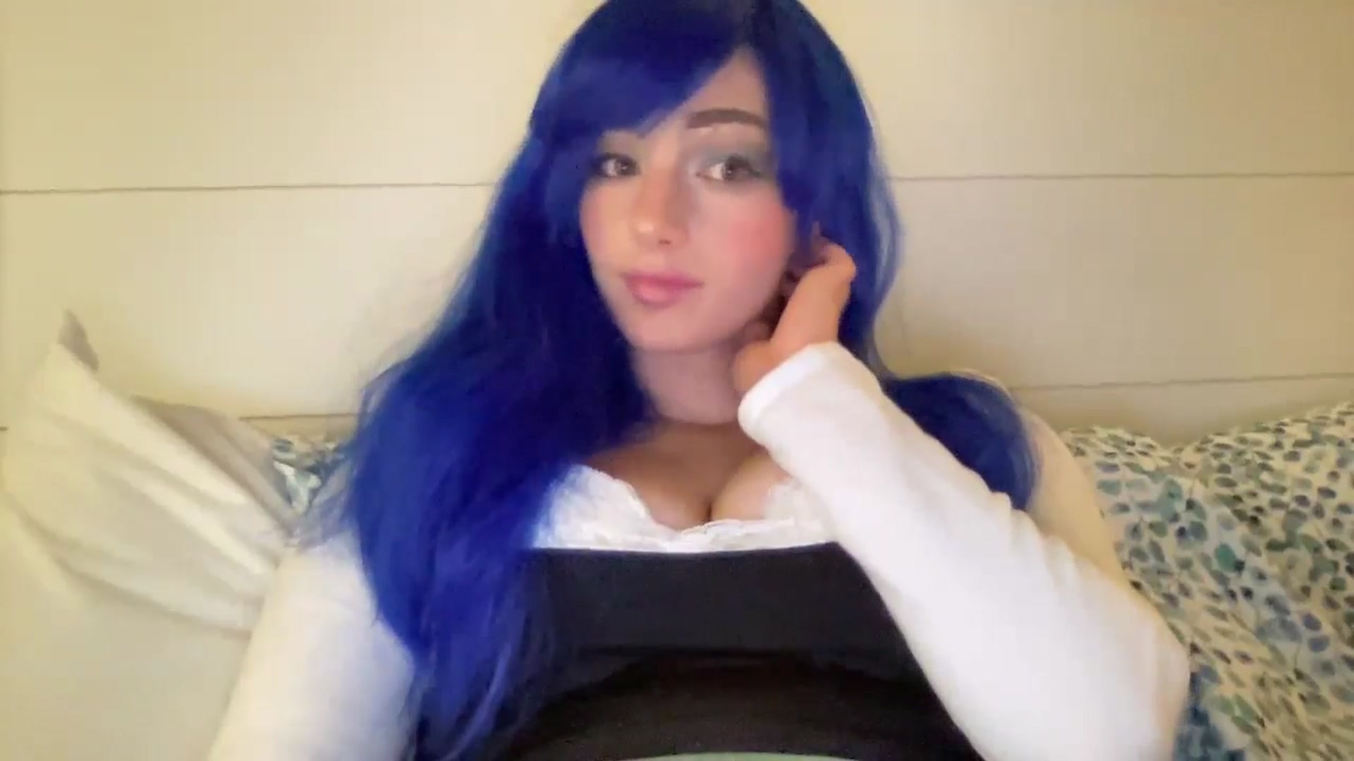 Gallery image thumbnail from PosiePleases's myfreecams stream on, 11/14/2024, 22:43 image 20 of 20
