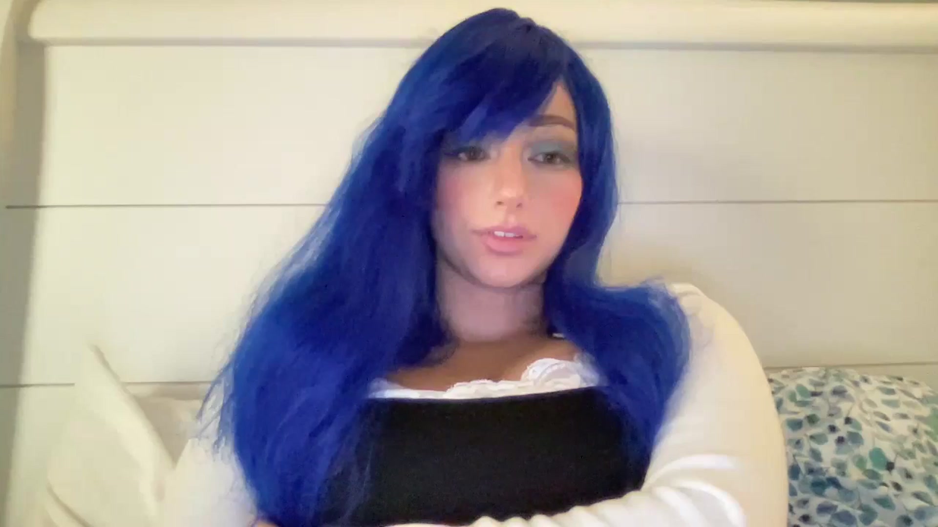 Gallery image thumbnail from PosiePleases's myfreecams stream on, 11/14/2024, 23:50 image 13 of 20