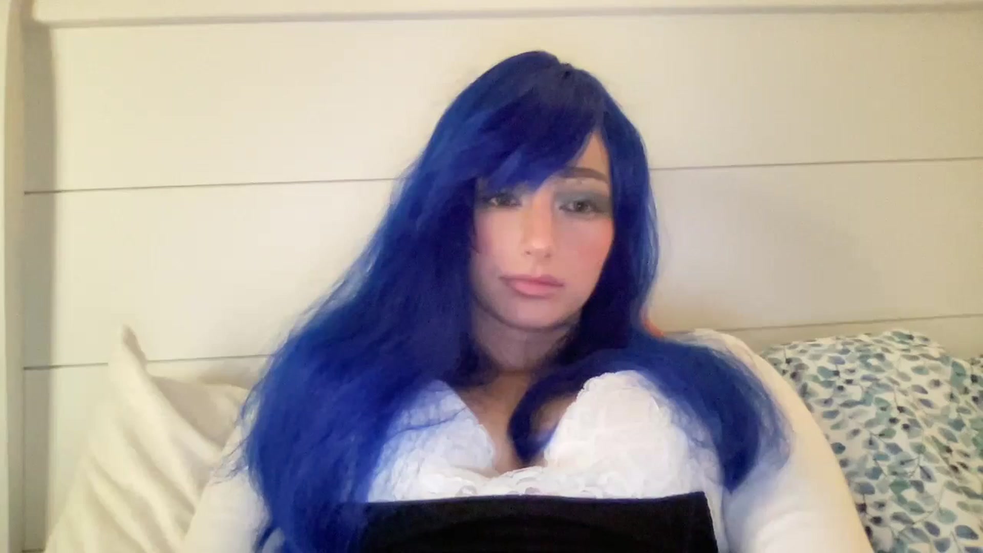 Gallery image thumbnail from PosiePleases's myfreecams stream on, 11/14/2024, 23:50 image 10 of 20