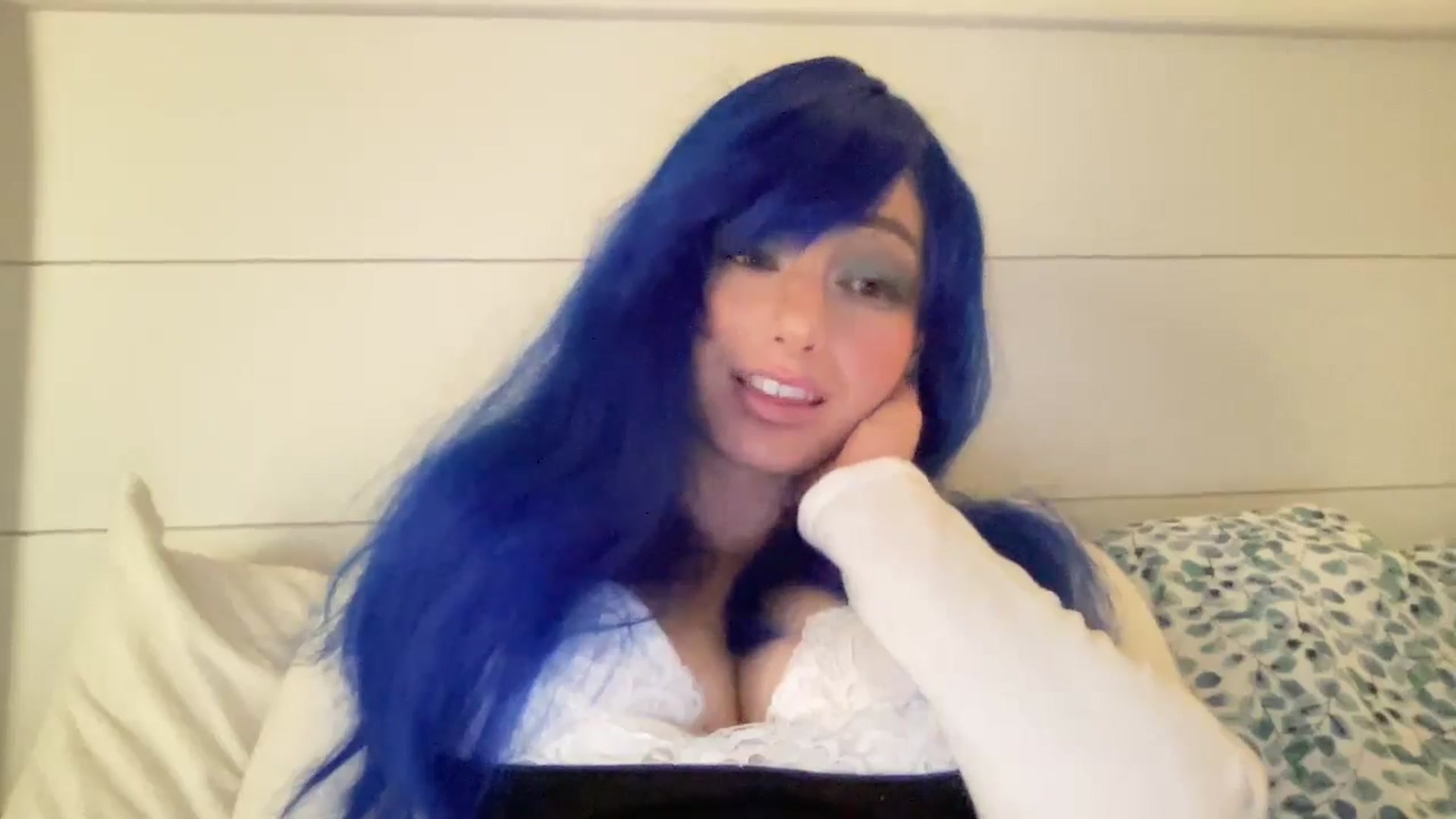Gallery image thumbnail from PosiePleases's myfreecams stream on, 11/14/2024, 23:50 image 5 of 20