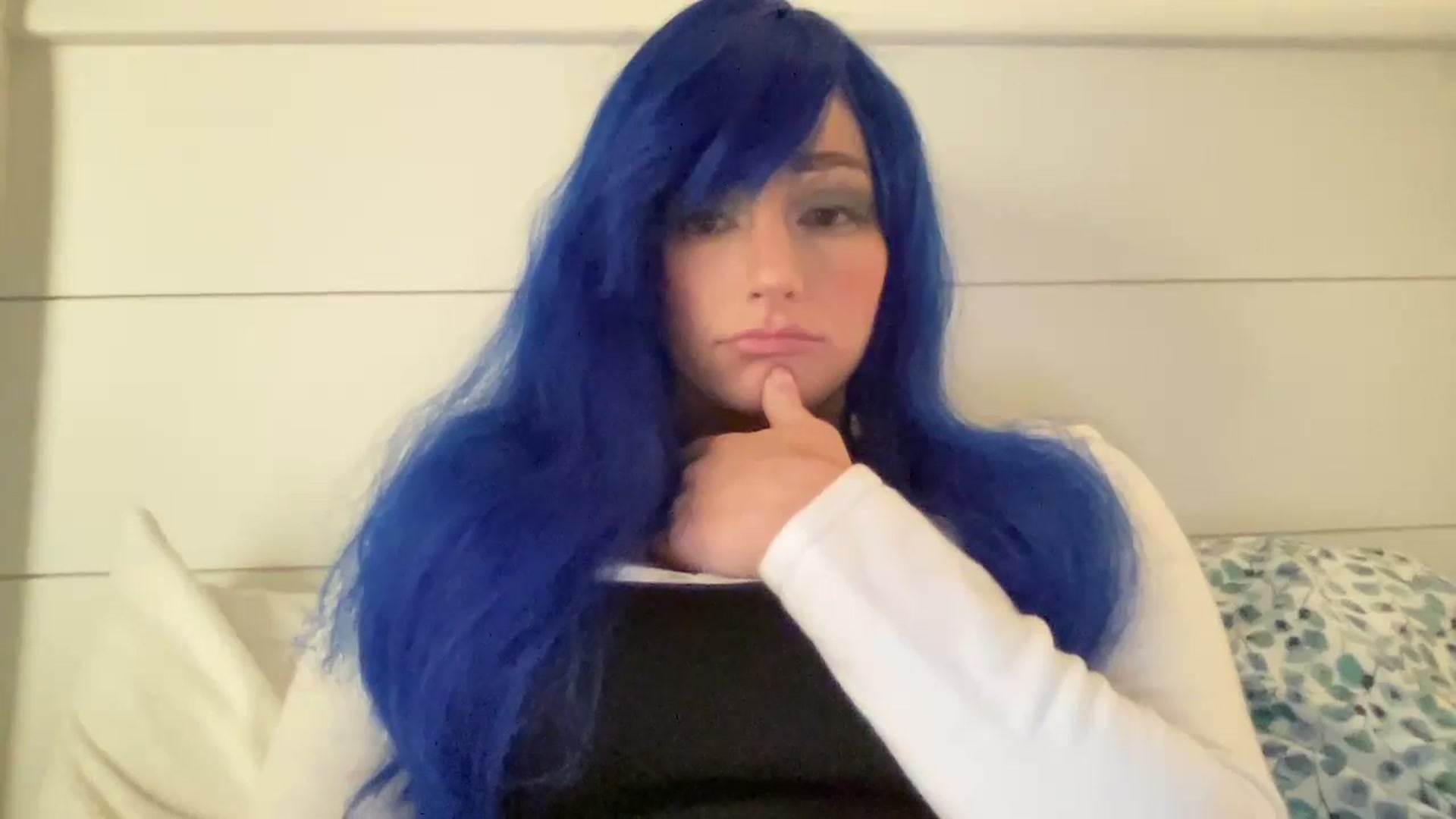 Gallery image thumbnail from PosiePleases's myfreecams stream on, 11/14/2024, 23:50 image 16 of 20