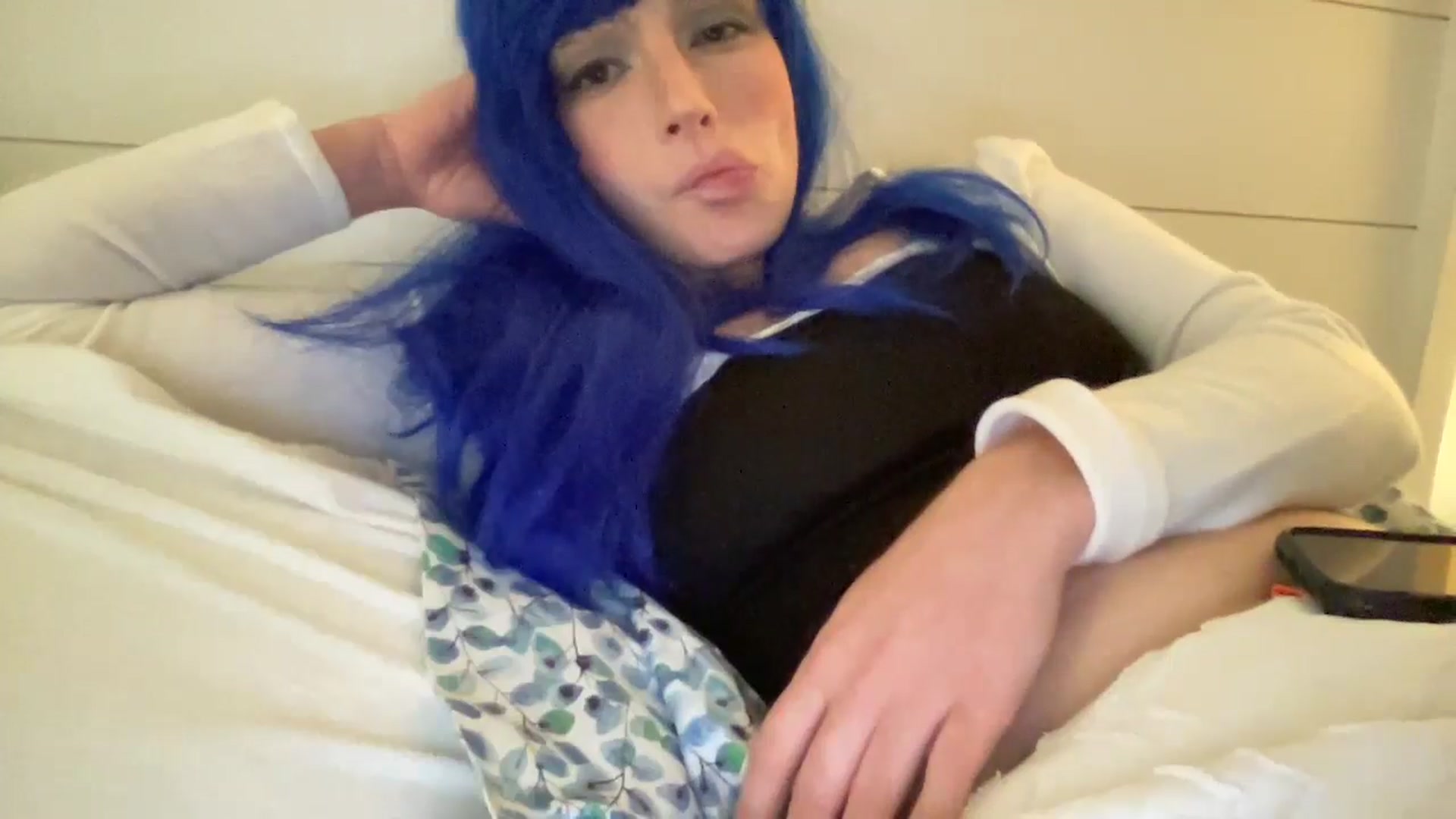 Gallery image thumbnail from PosiePleases's myfreecams stream on, 11/15/2024, 04:43 image 3 of 20