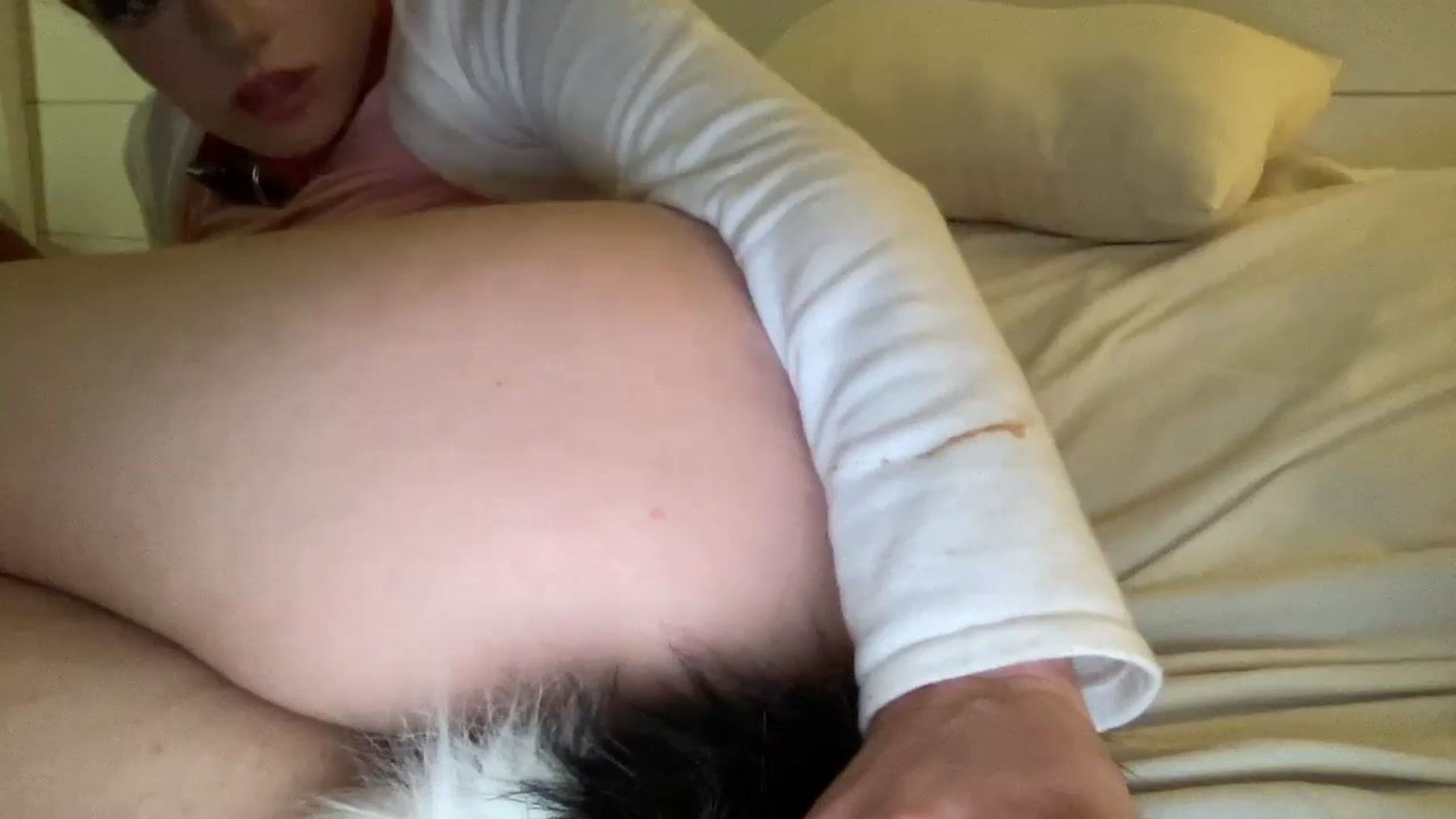 Gallery image thumbnail from PosiePleases's myfreecams stream on, 03/16/2025, 11:07 image 18 of 20