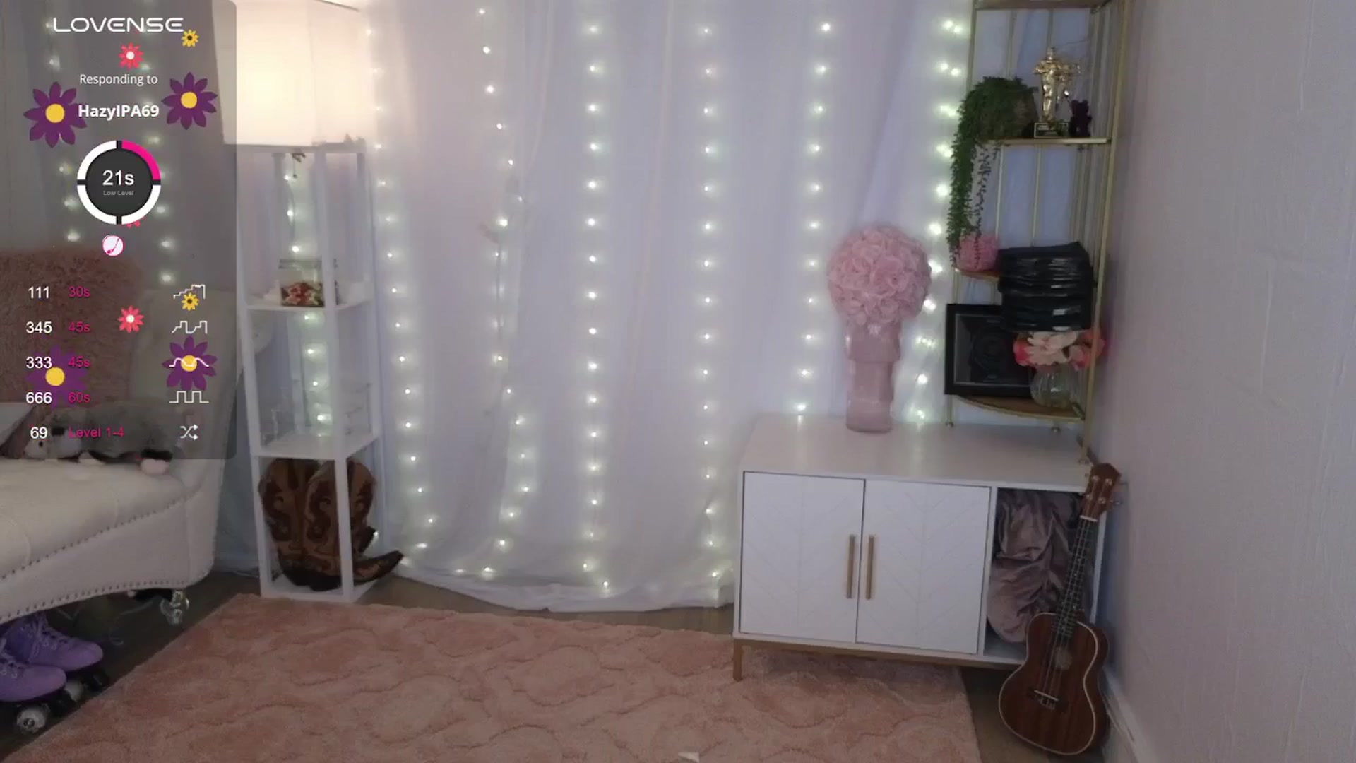 Gallery image thumbnail from PossumPrincss's myfreecams stream on, 07/17/2024, 04:49 image 1 of 20