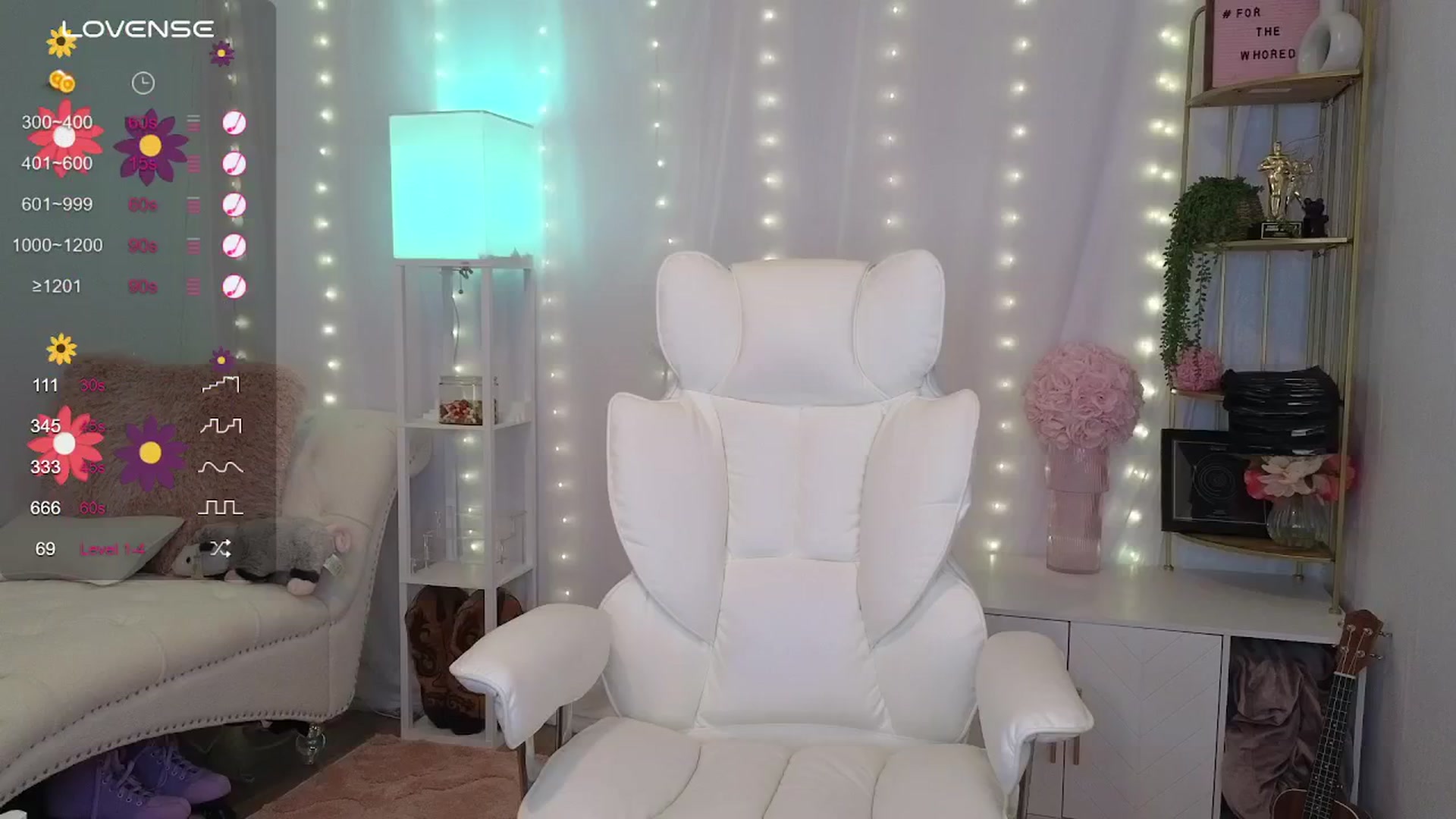 Gallery image thumbnail from PossumPrincss's myfreecams stream on, 07/18/2024, 03:20 image 10 of 20