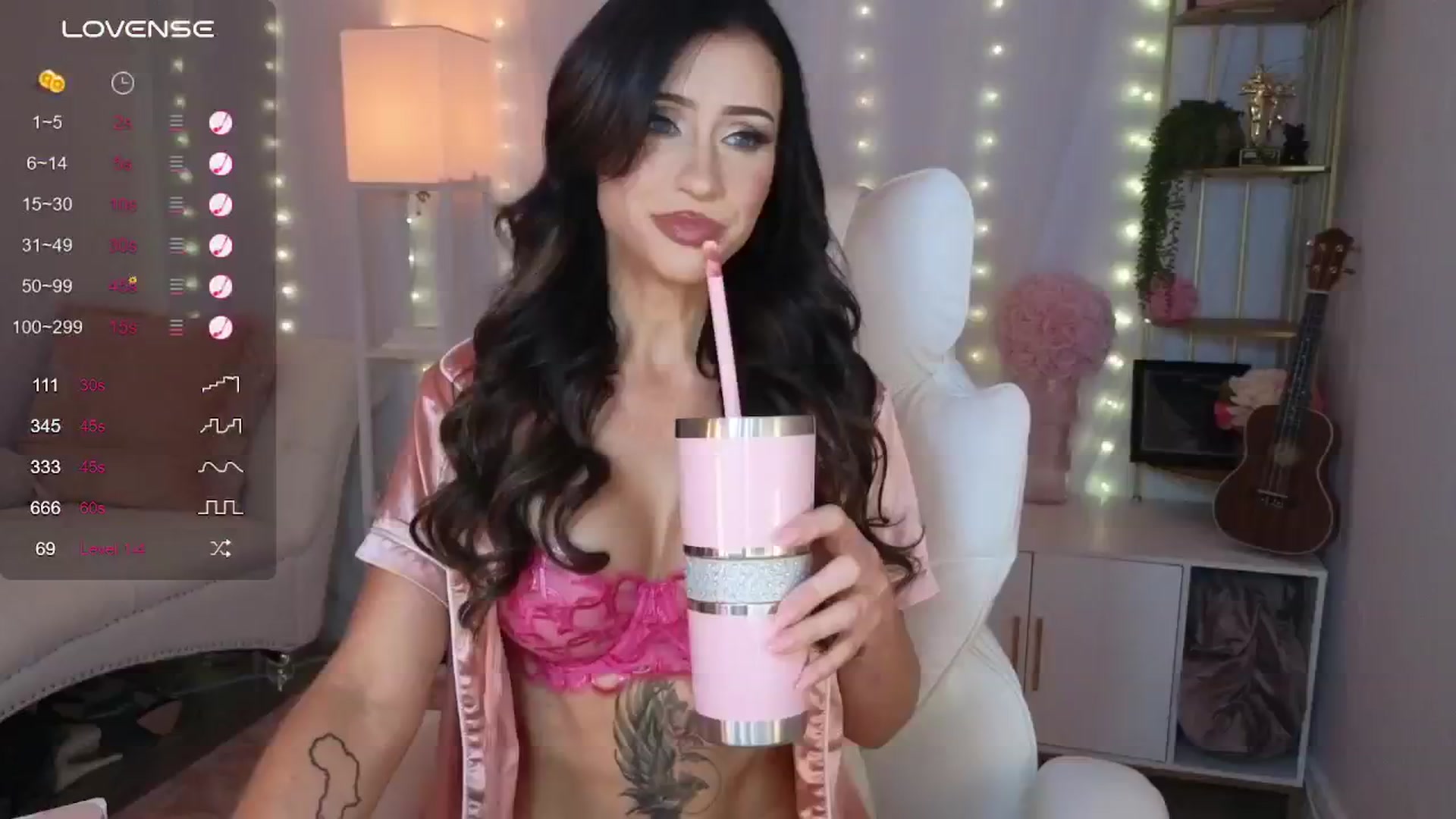 Gallery image thumbnail from PossumPrincss's myfreecams stream on, 08/24/2024, 02:22 image 9 of 20