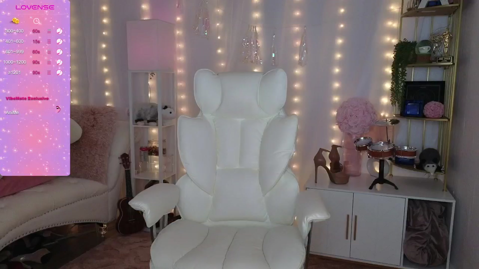 Gallery image thumbnail from PossumPrincss's myfreecams stream on, 09/13/2024, 18:37 image 1 of 20