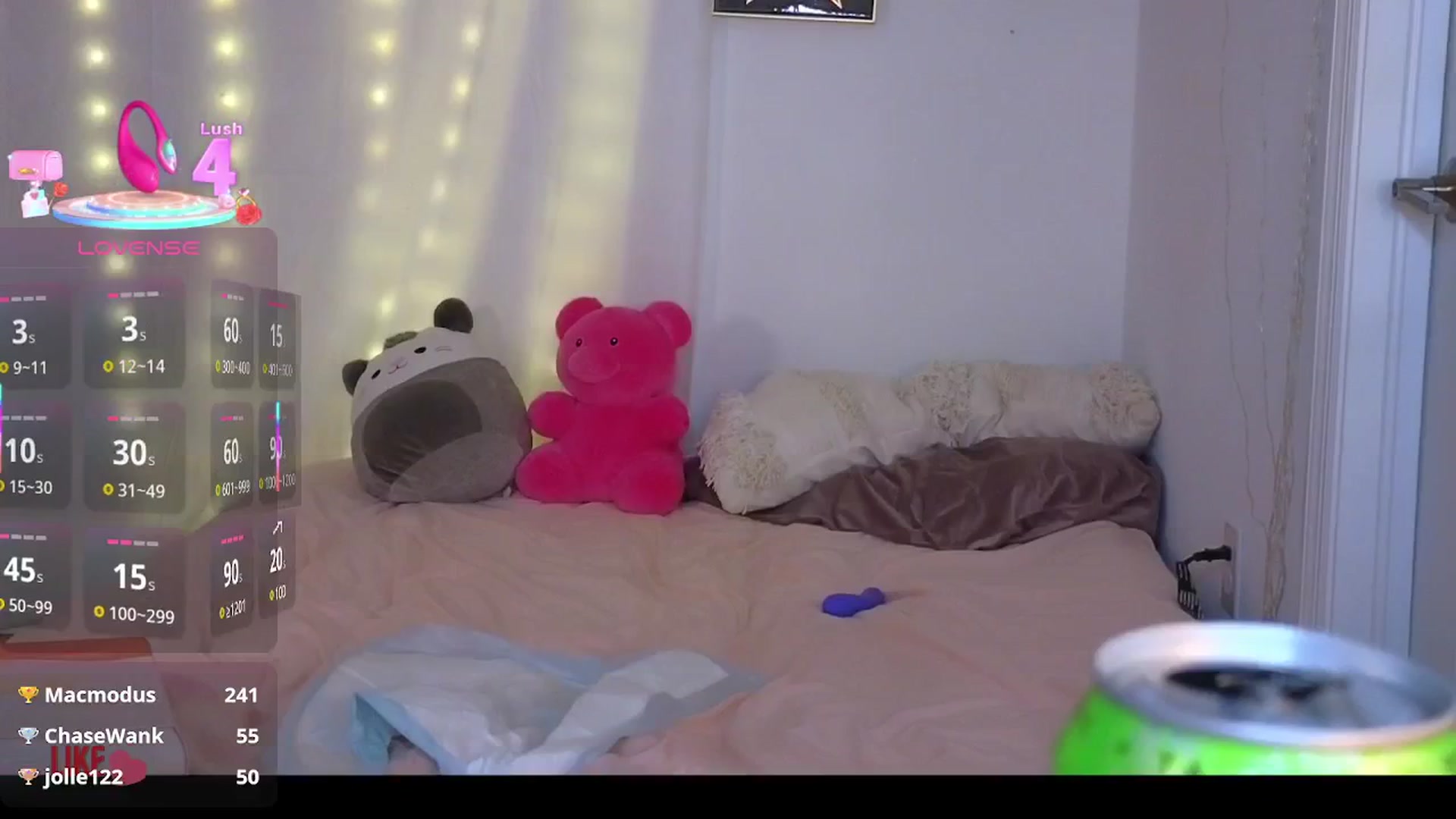 Gallery image thumbnail from PossumPrincss's myfreecams stream on, 06/03/2025, 04:00 image 18 of 20