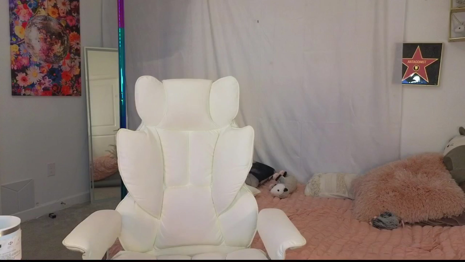 Gallery image thumbnail from PossumPrincss's myfreecams stream on, 07/23/2025, 19:29 image 13 of 20