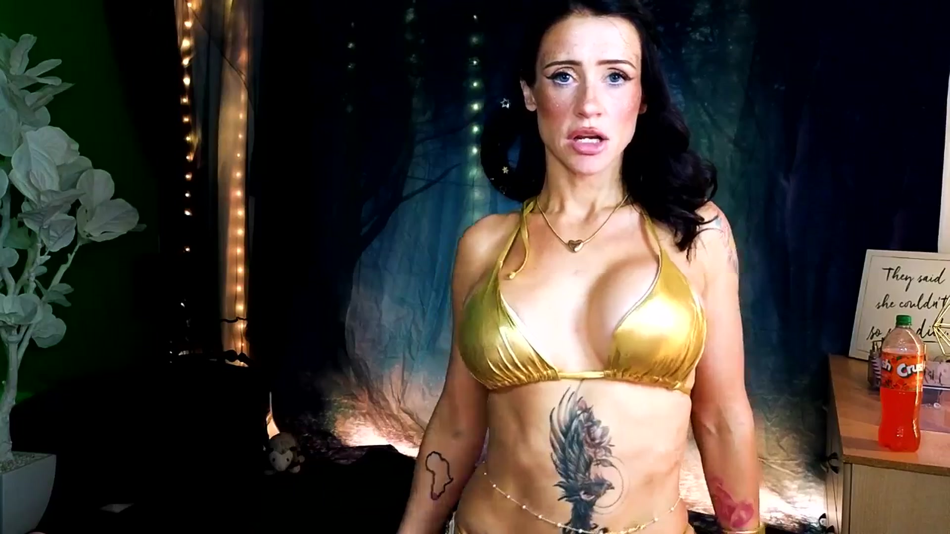 Gallery image thumbnail from PossumPrincss's myfreecams stream on, 10/29/2025, 04:10 image 16 of 20