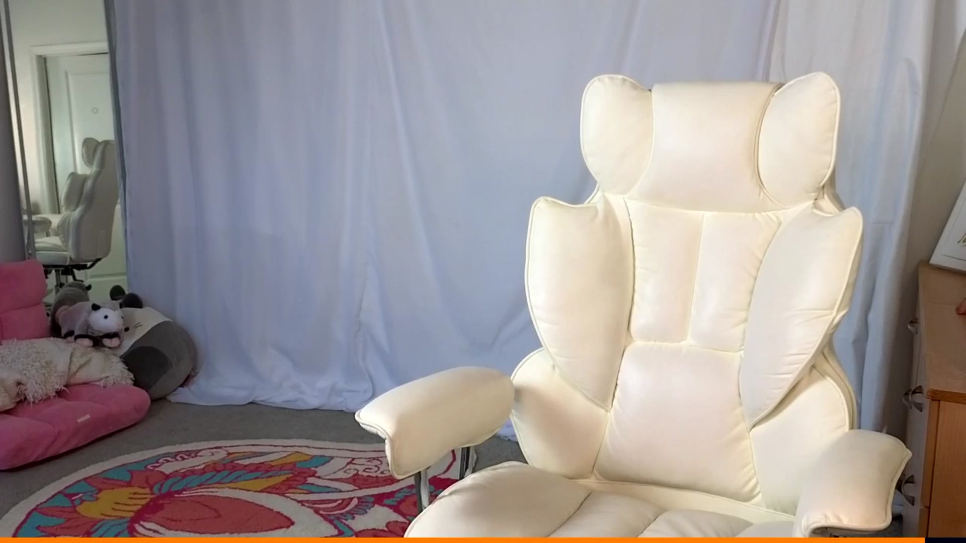 Gallery image thumbnail from PossumPrincss's myfreecams stream on, 11/04/2025, 18:58 image 13 of 20