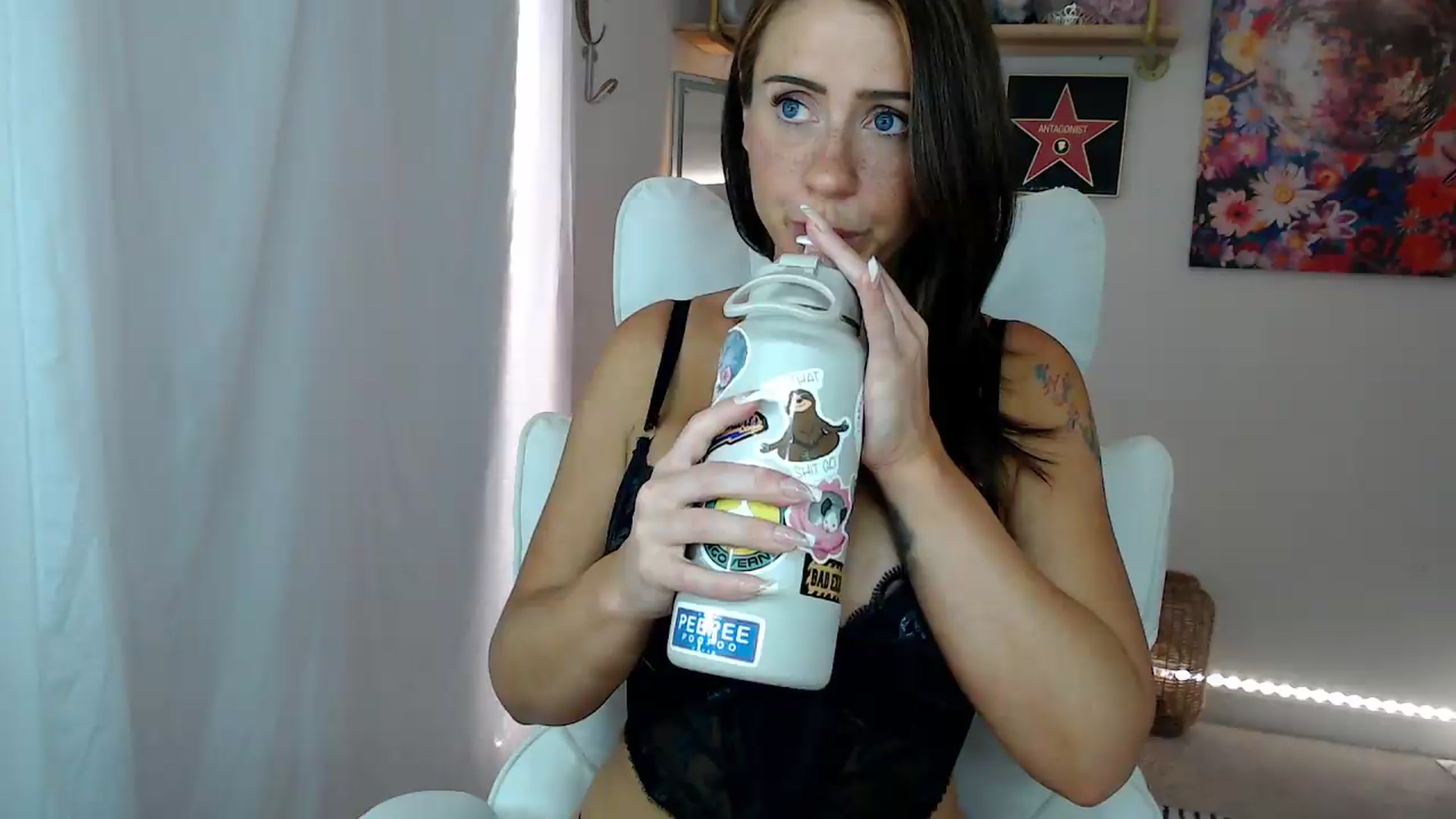 Gallery image thumbnail from PossumPrincss's myfreecams stream on, 07/30/2026, 01:51 image 14 of 20
