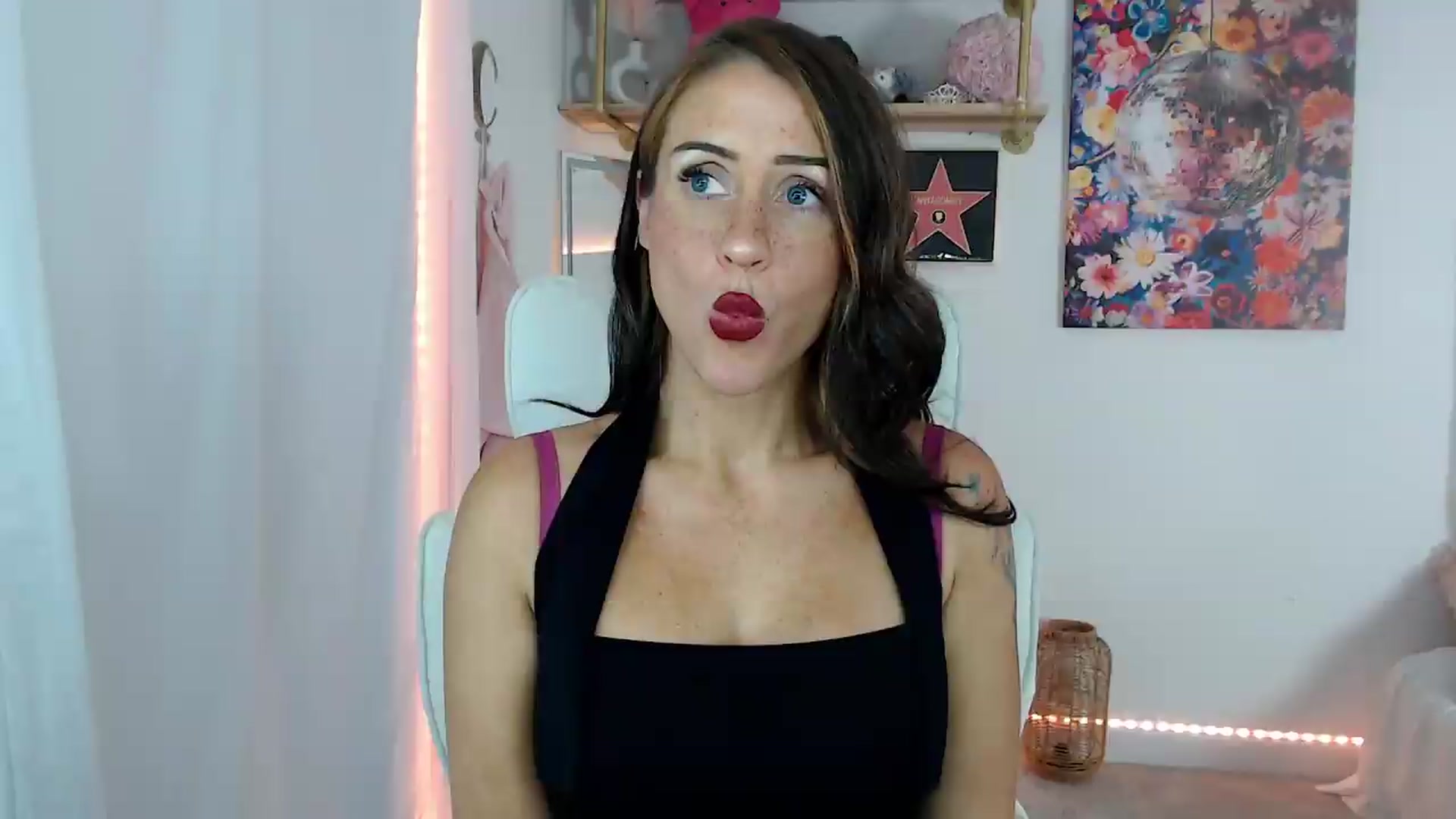 Gallery image thumbnail from PossumPrincss's myfreecams stream on, 08/02/2026, 04:34 image 10 of 20