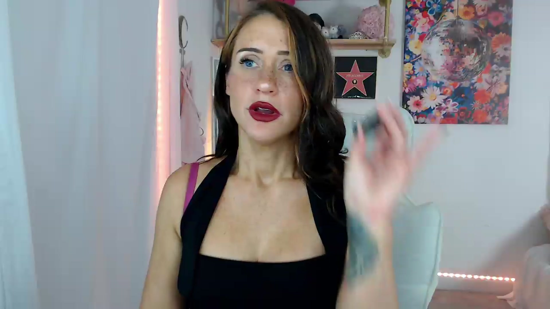 Gallery image thumbnail from PossumPrincss's myfreecams stream on, 08/02/2026, 04:34 image 15 of 20